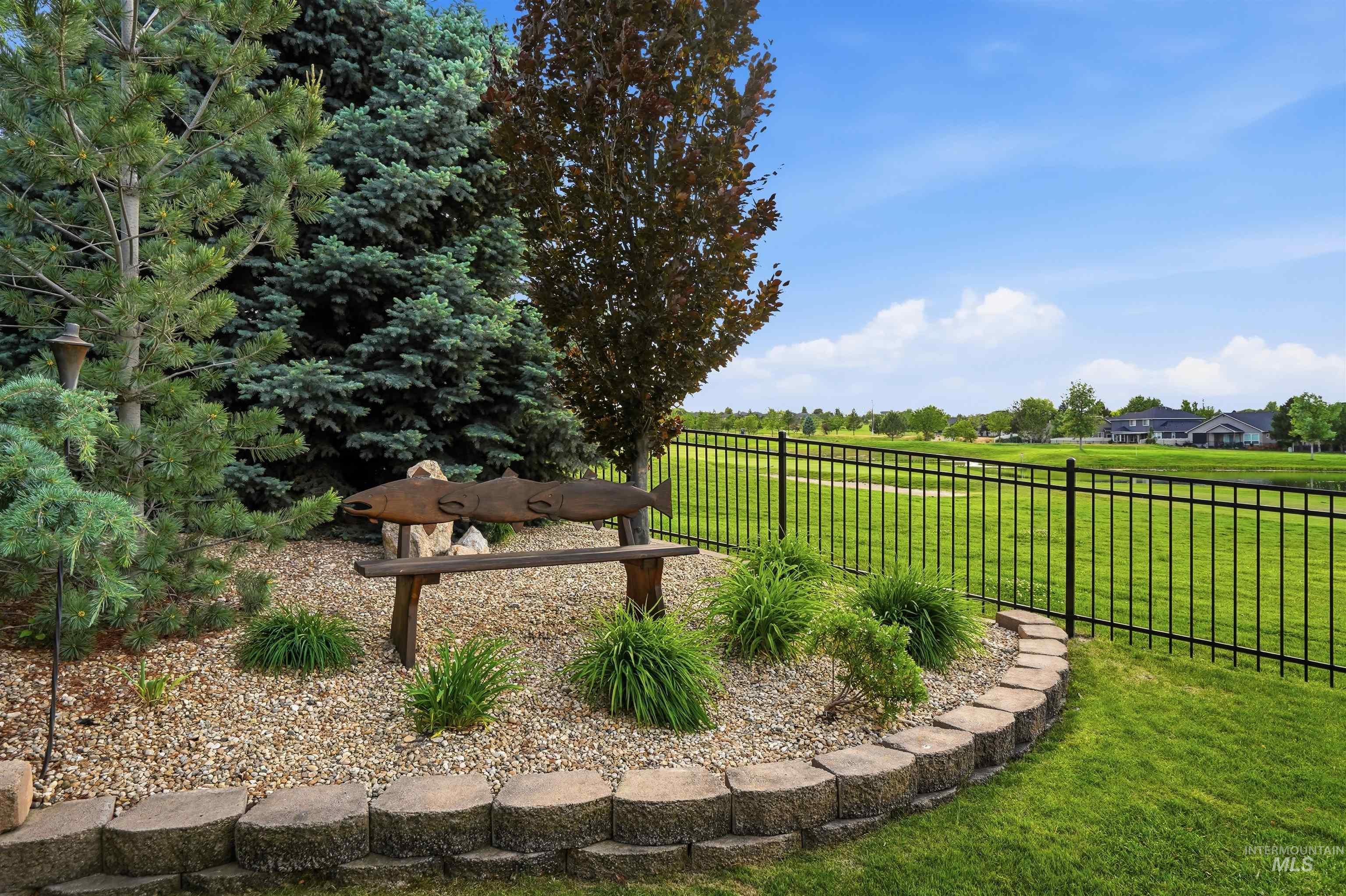 2205 S Herron Dr., Nampa, Idaho 83686, 3 Bedrooms, 2 Bathrooms, Residential For Sale, Price $565,000,MLS 98987861