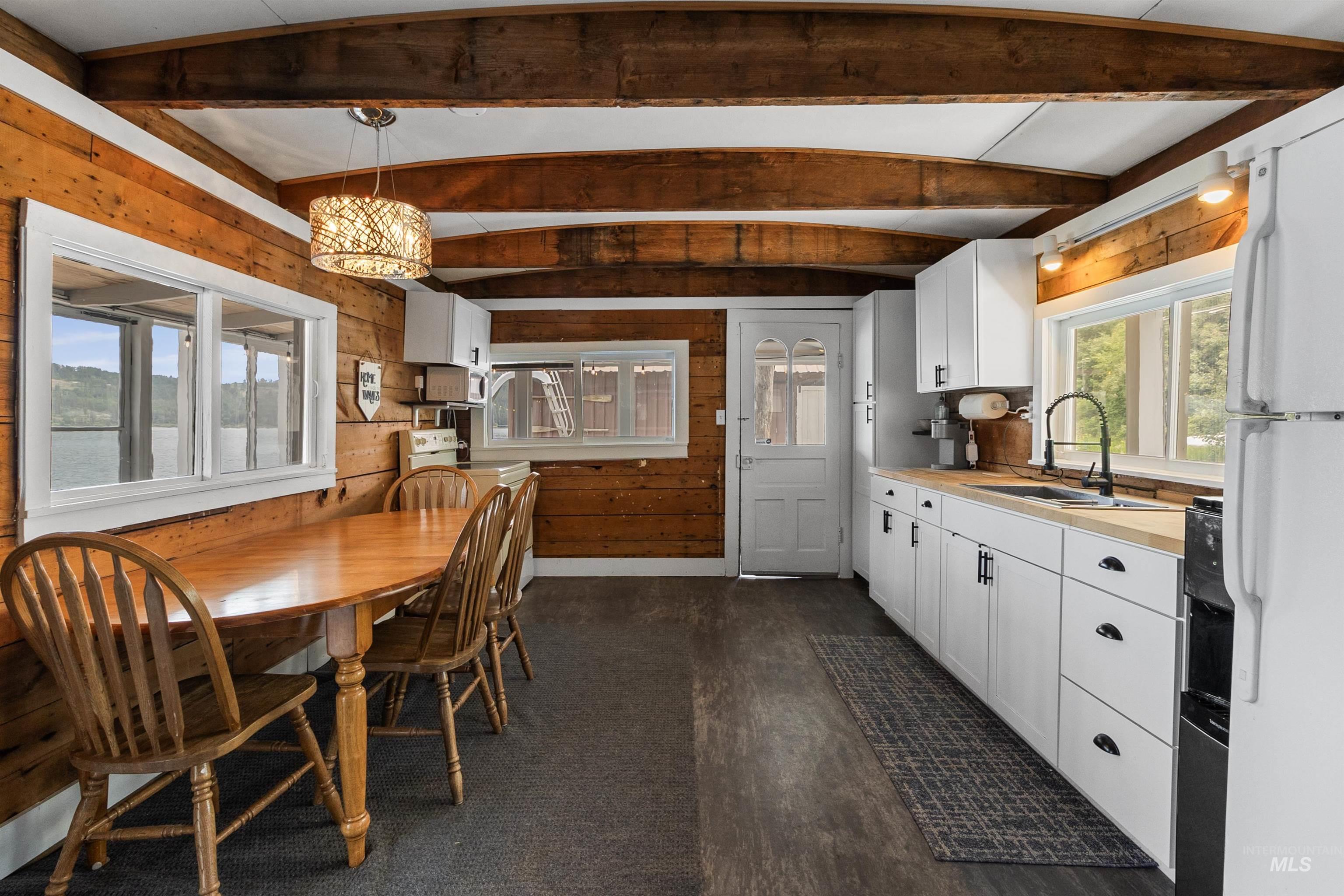 11 Hidden Lake Trail, Plummer, Idaho 83851, 2 Bedrooms, 1 Bathroom, Residential For Sale, Price $374,900,MLS 98987866