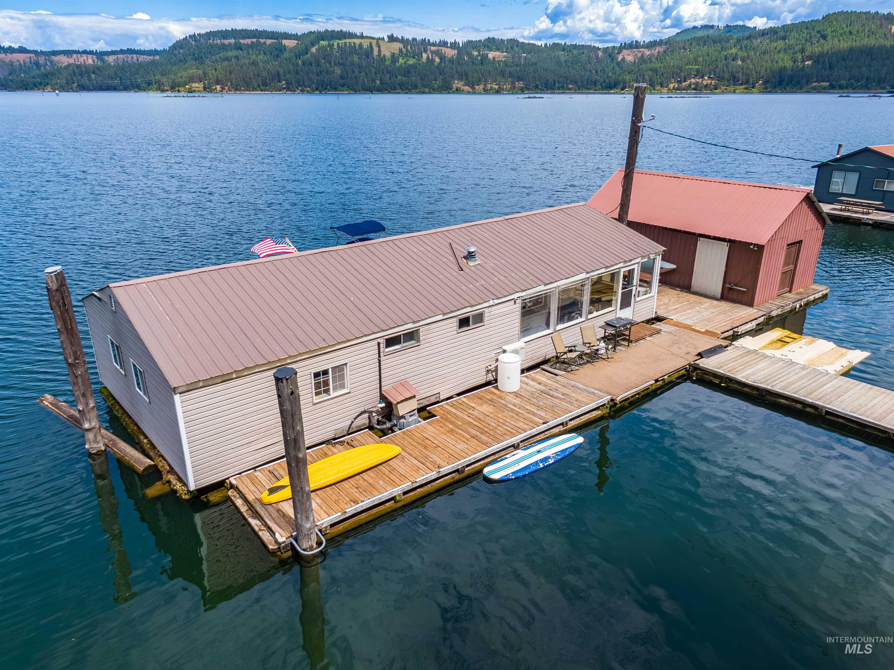 11 Hidden Lake Trail, Plummer, Idaho 83851, 2 Bedrooms, 1 Bathroom, Residential For Sale, Price $374,900,MLS 98987866