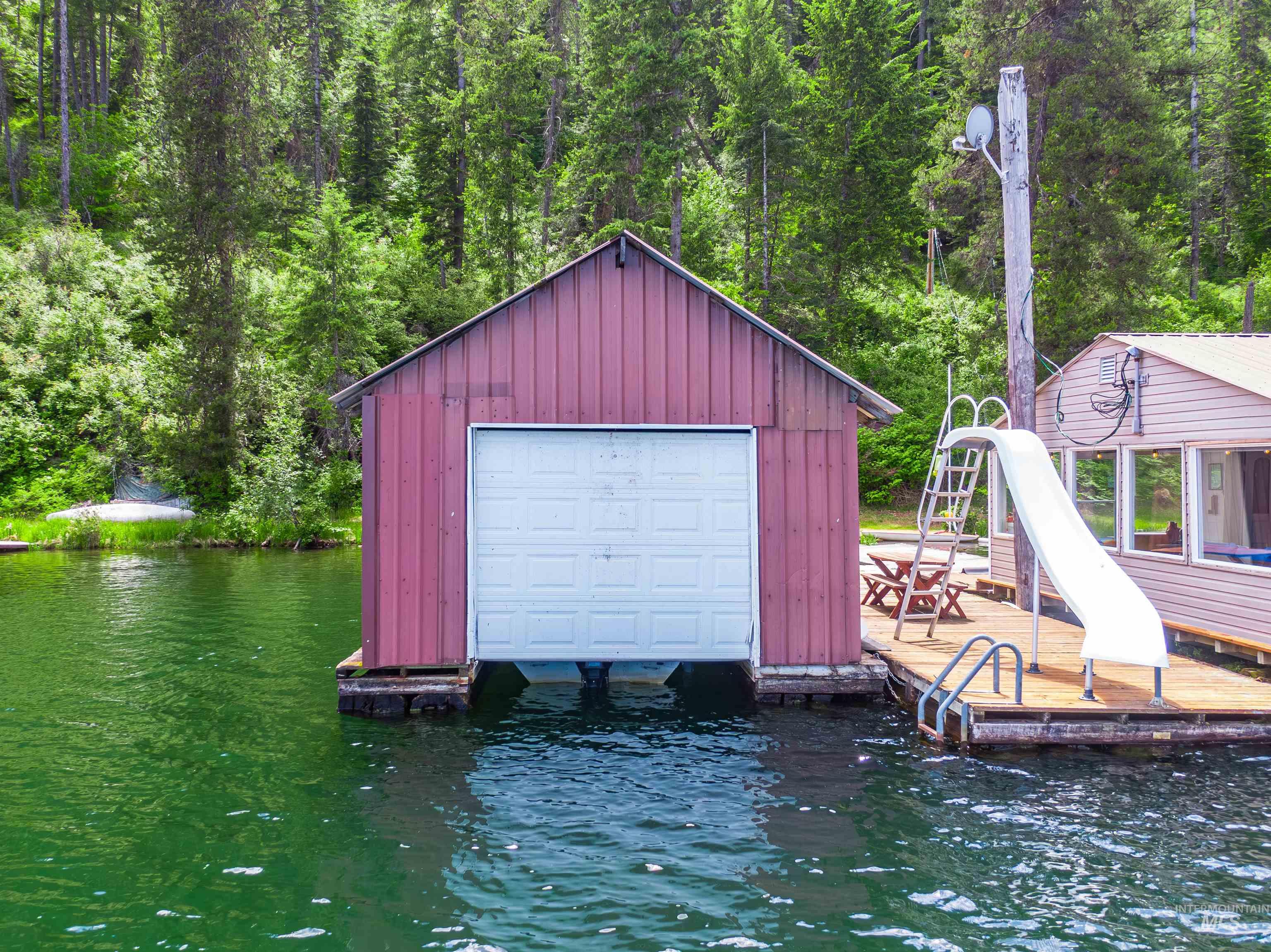 11 Hidden Lake Trail, Plummer, Idaho 83851, 2 Bedrooms, 1 Bathroom, Residential For Sale, Price $374,900,MLS 98987866