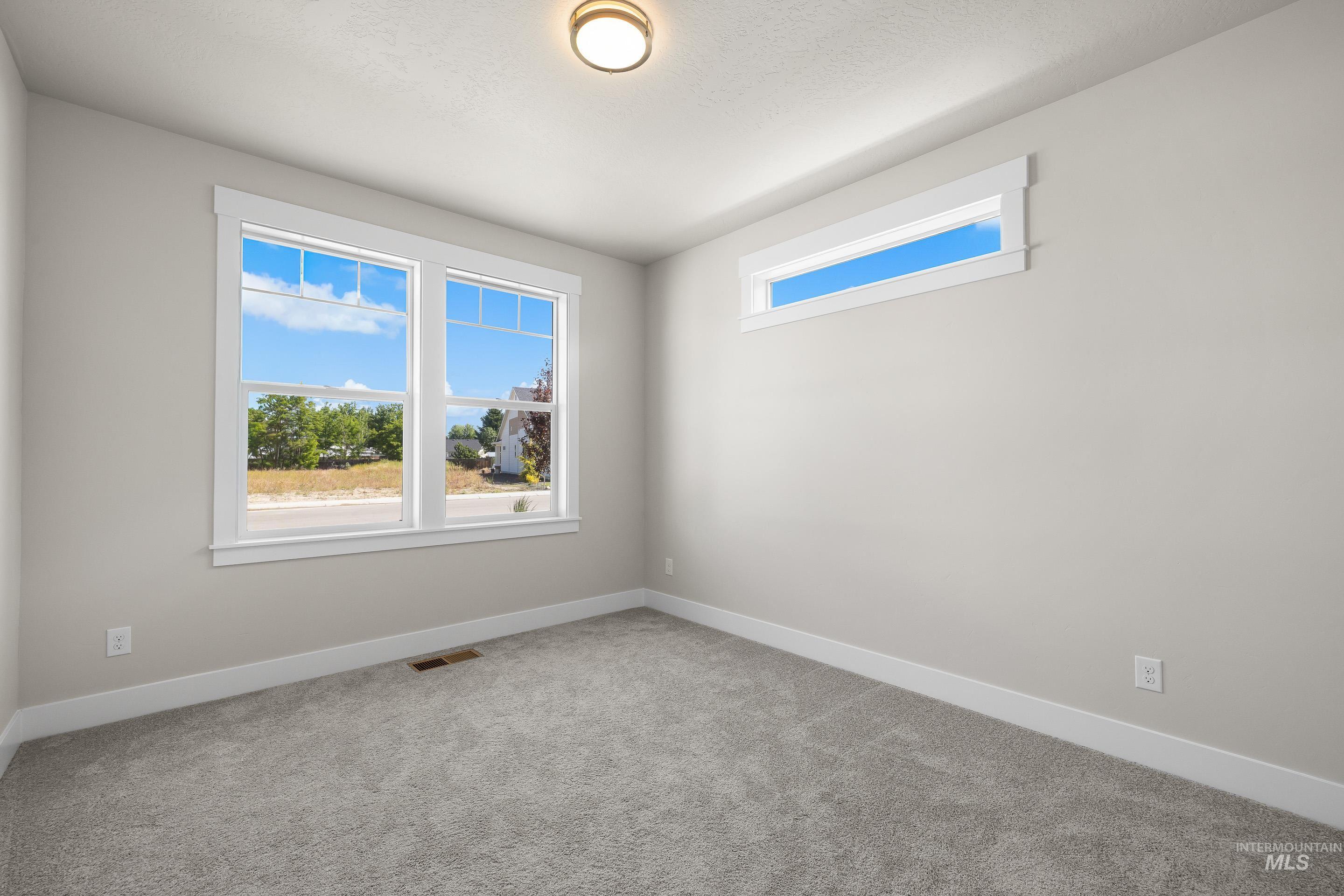 419 Hidden Mill Ct, Middleton, Idaho 83644, 3 Bedrooms, 2 Bathrooms, Residential For Sale, Price $558,000,MLS 98987873