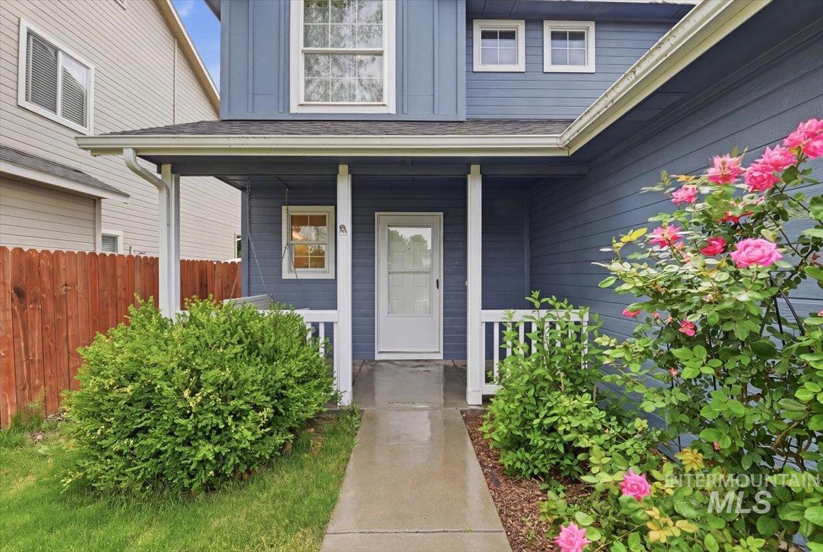 6540 S Derbyshire Ave, Boise, Idaho 83709, 3 Bedrooms, 2.5 Bathrooms, Residential For Sale, Price $445,000,MLS 98987875