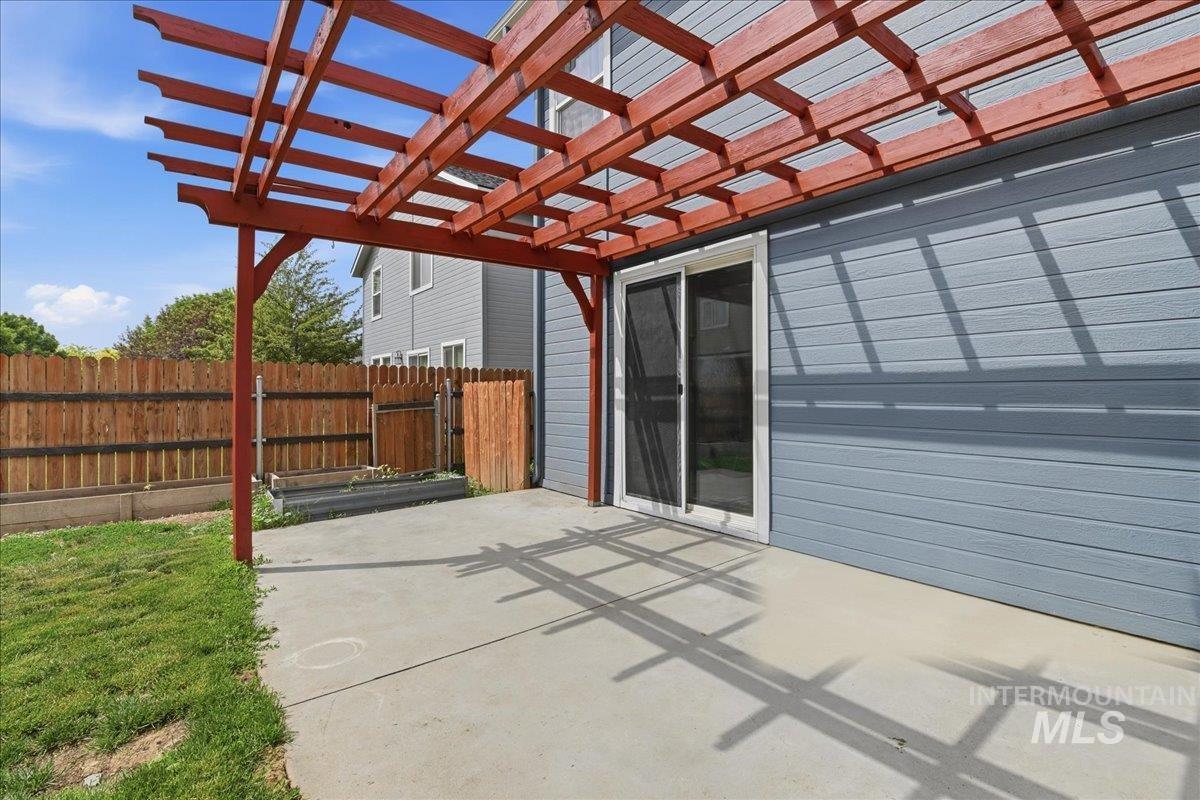 6540 S Derbyshire Ave, Boise, Idaho 83709, 3 Bedrooms, 2.5 Bathrooms, Residential For Sale, Price $445,000,MLS 98987875