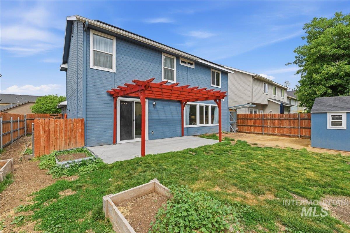 6540 S Derbyshire Ave, Boise, Idaho 83709, 3 Bedrooms, 2.5 Bathrooms, Residential For Sale, Price $445,000,MLS 98987875