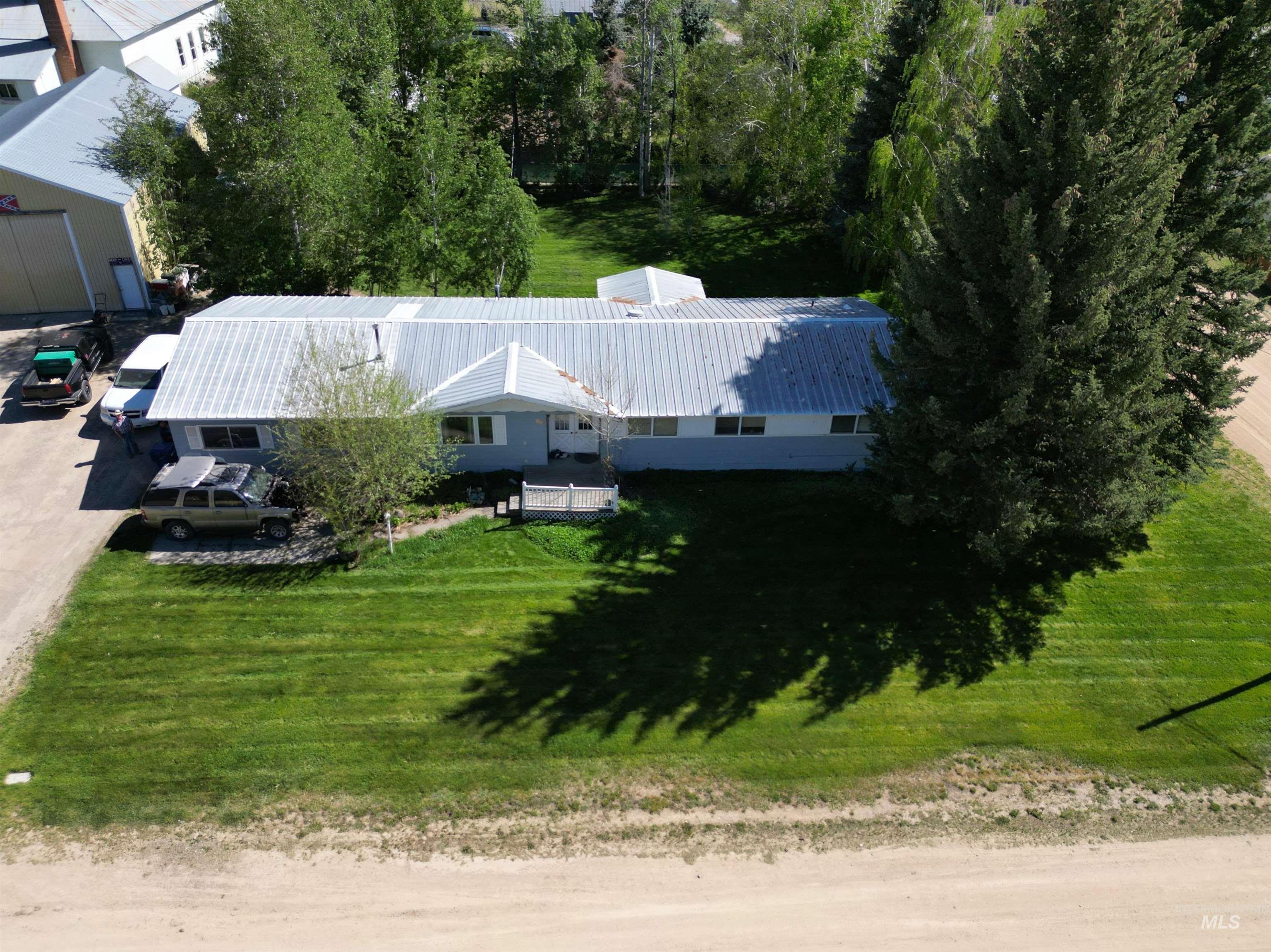 206 E Alturas Ave, Fairfield, Idaho 83327, 4 Bedrooms, 2 Bathrooms, Residential For Sale, Price $475,000,MLS 98987876