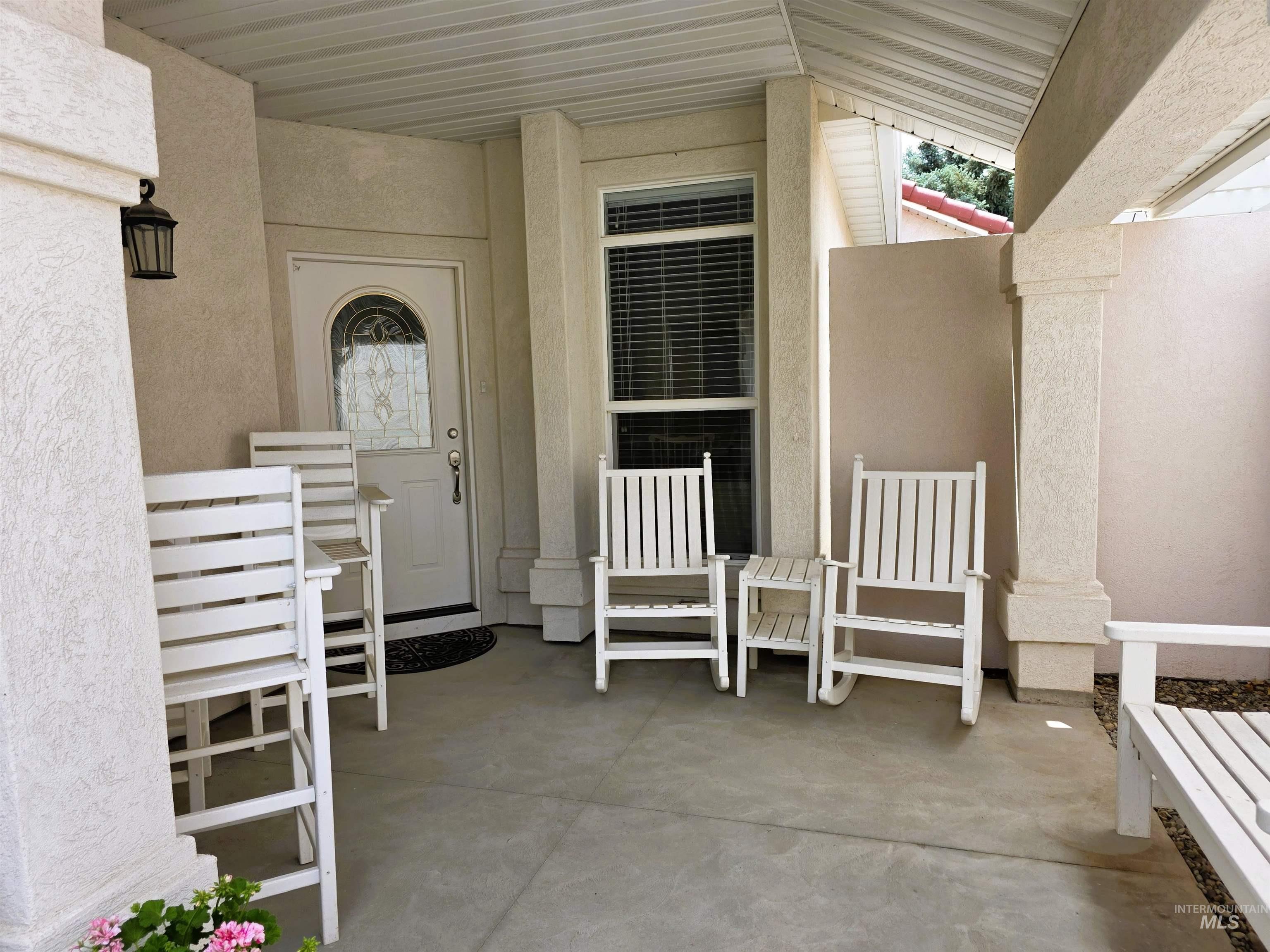 235 Los Lagos, Twin Falls, Idaho 83301-0235, 4 Bedrooms, 3 Bathrooms, Residential For Sale, Price $450,000,MLS 98987878