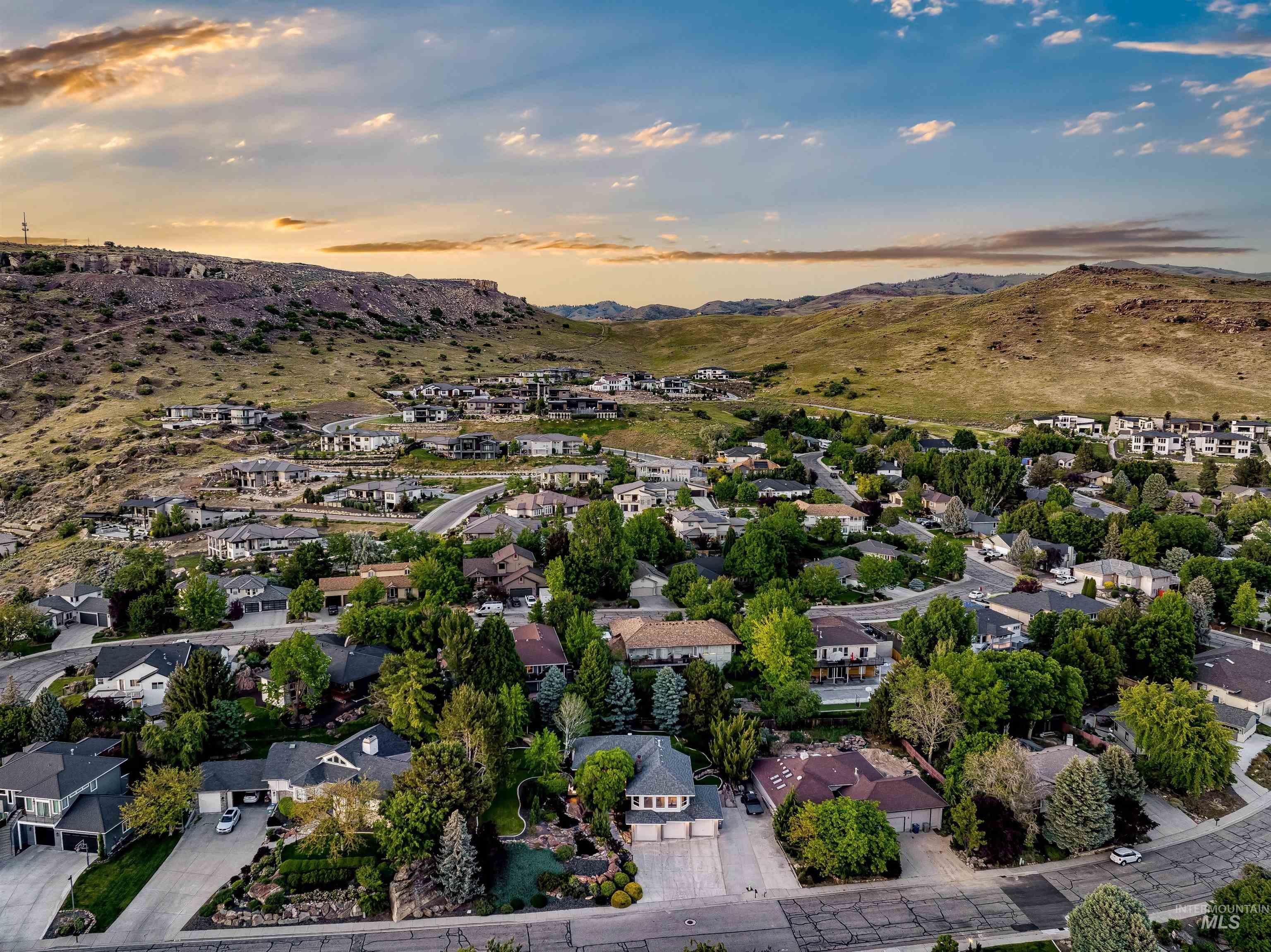 3244 E Boulder Heights Drive, Boise, Idaho 83712, 3 Bedrooms, 2 Bathrooms, Residential For Sale, Price $1,100,000, 98987879