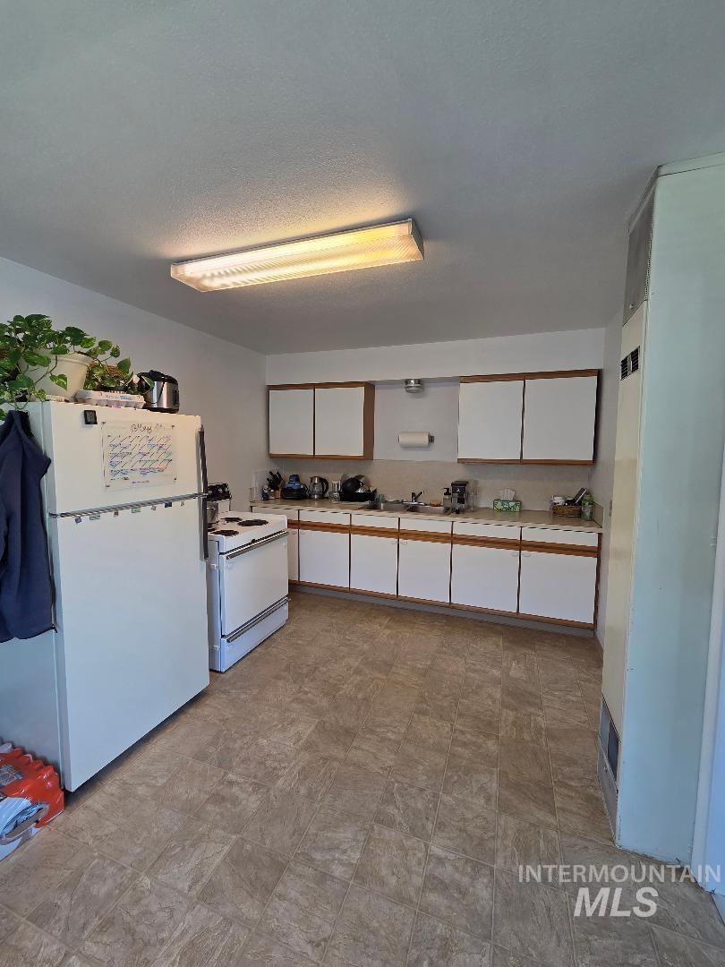530 5th St, Clarkston, Washington 99403, 1 Bedroom, 1 Bathroom, Residential Income For Sale, Price $289,900, 98987881