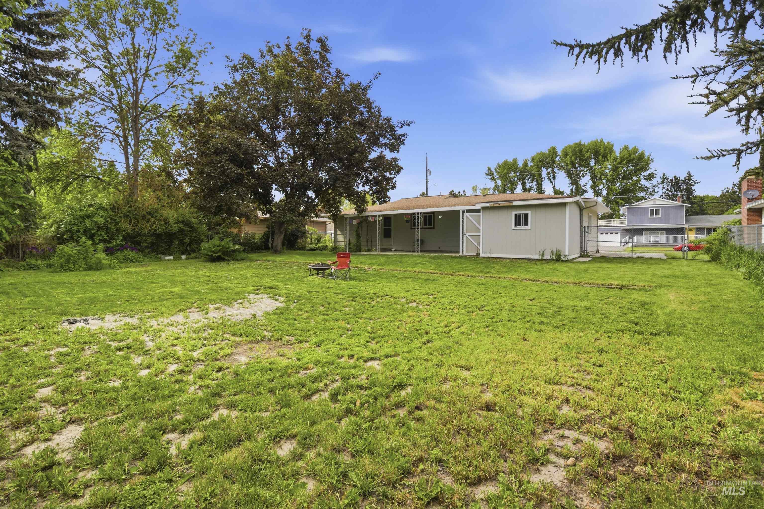 1651 Hillcrest Drive, Moscow, Idaho 83843, 3 Bedrooms, 1.5 Bathrooms, Residential For Sale, Price $409,000,MLS 98987883