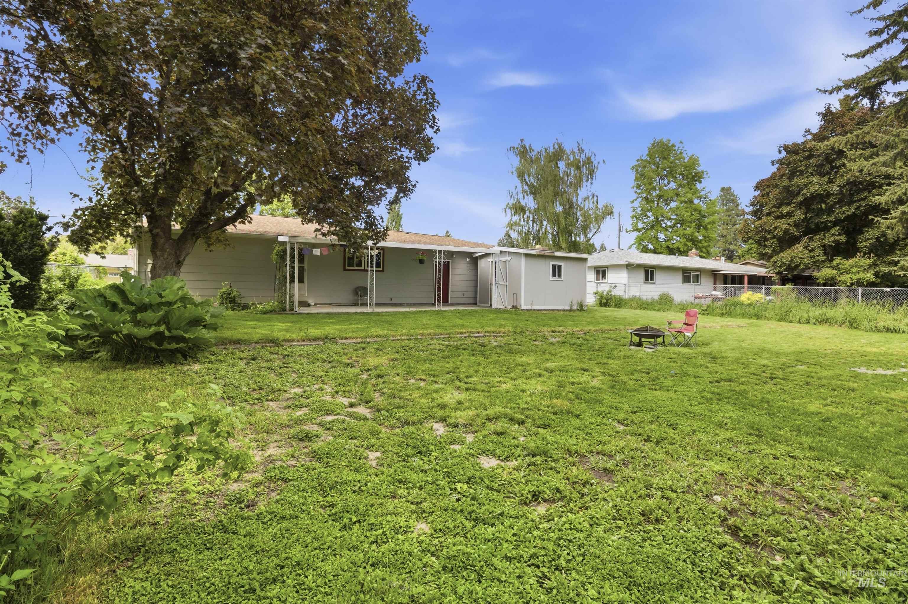 1651 Hillcrest Drive, Moscow, Idaho 83843, 3 Bedrooms, 1.5 Bathrooms, Residential For Sale, Price $409,000,MLS 98987883