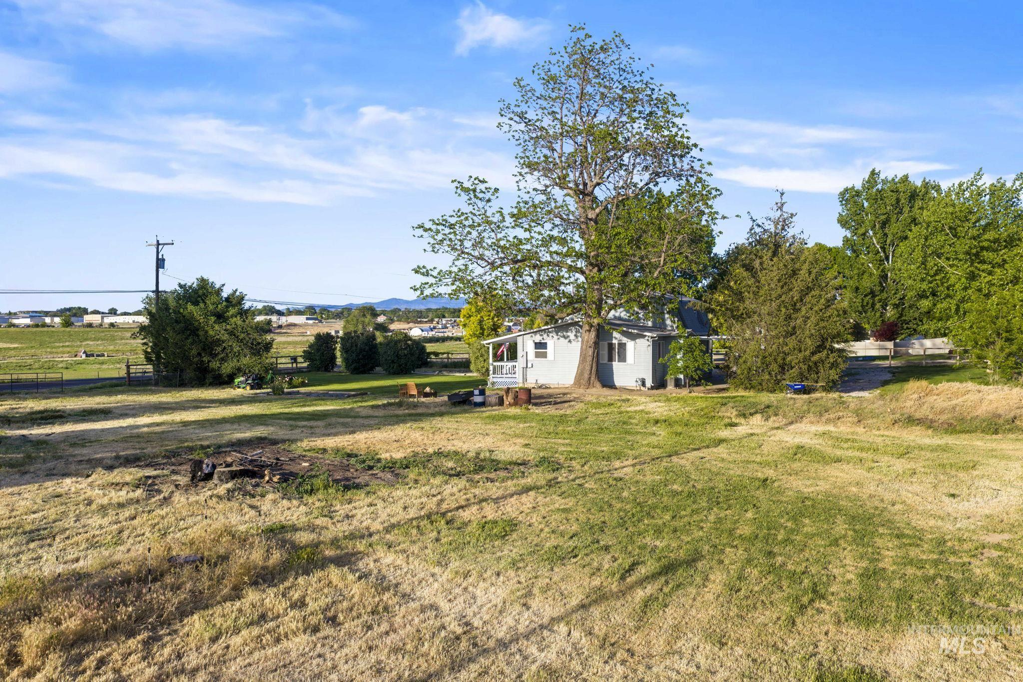 3517 E Victory Rd, Nampa, Idaho 83687, 4 Bedrooms, 2 Bathrooms, Residential For Sale, Price $529,990,MLS 98987889