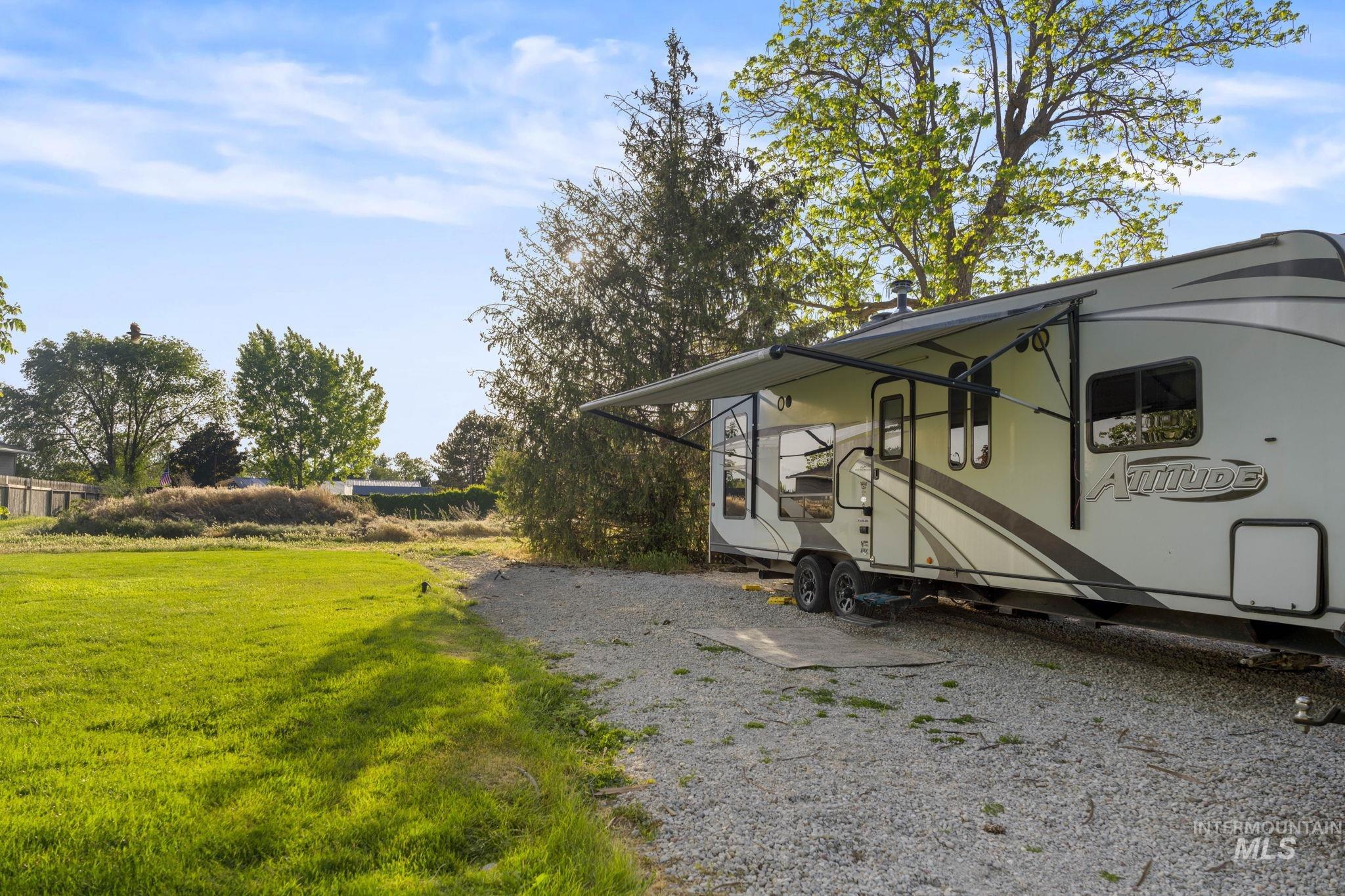 3517 E Victory Rd, Nampa, Idaho 83687, 4 Bedrooms, 2 Bathrooms, Residential For Sale, Price $529,990,MLS 98987889