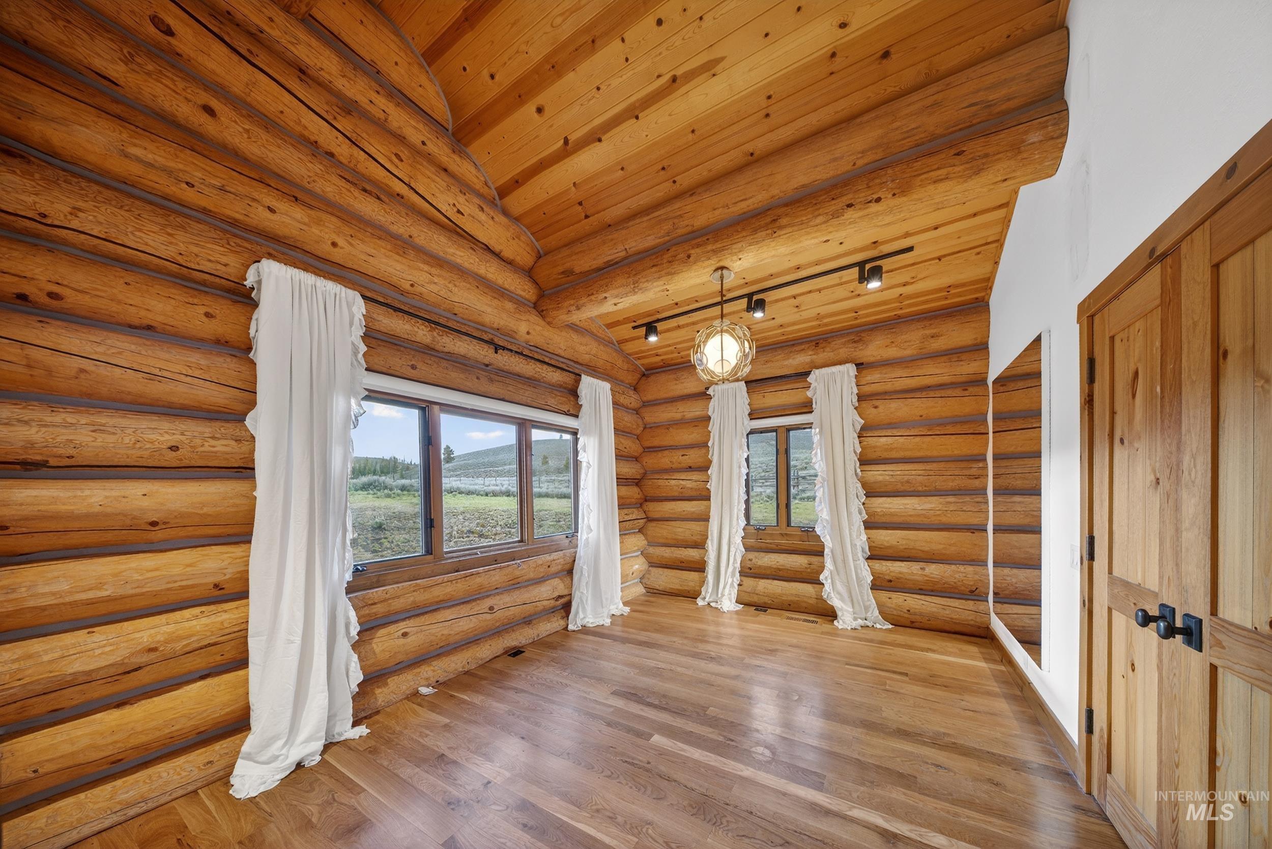 1000 Nip N Tuck Rd, Stanley, Idaho 83278, 4 Bedrooms, 3.5 Bathrooms, Farm & Ranch For Sale, Price $6,500,000, 98987891