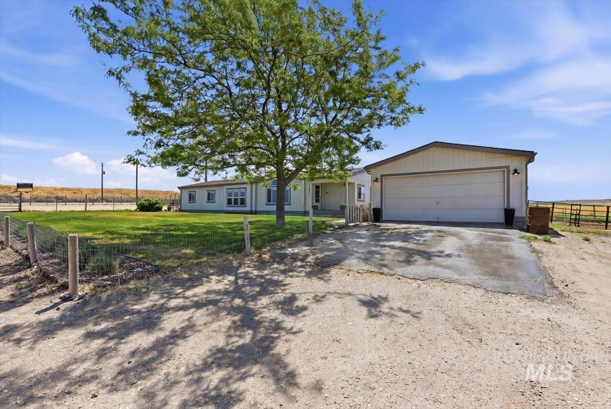 10491 Farner Rd, Nampa, Idaho 83686, 4 Bedrooms, 2 Bathrooms, Residential For Sale, Price $470,000,MLS 98987892
