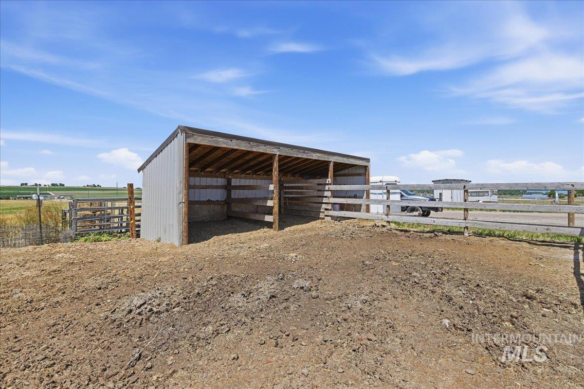 10491 Farner Rd, Nampa, Idaho 83686, 4 Bedrooms, 2 Bathrooms, Residential For Sale, Price $470,000,MLS 98987892