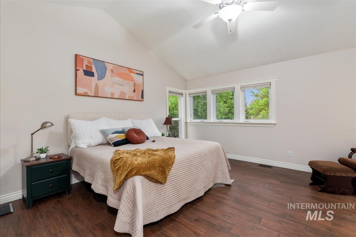 9813 W Caraway Ct., Boise, Idaho 83704, 4 Bedrooms, 3 Bathrooms, Residential For Sale, Price $615,000,MLS 98987897