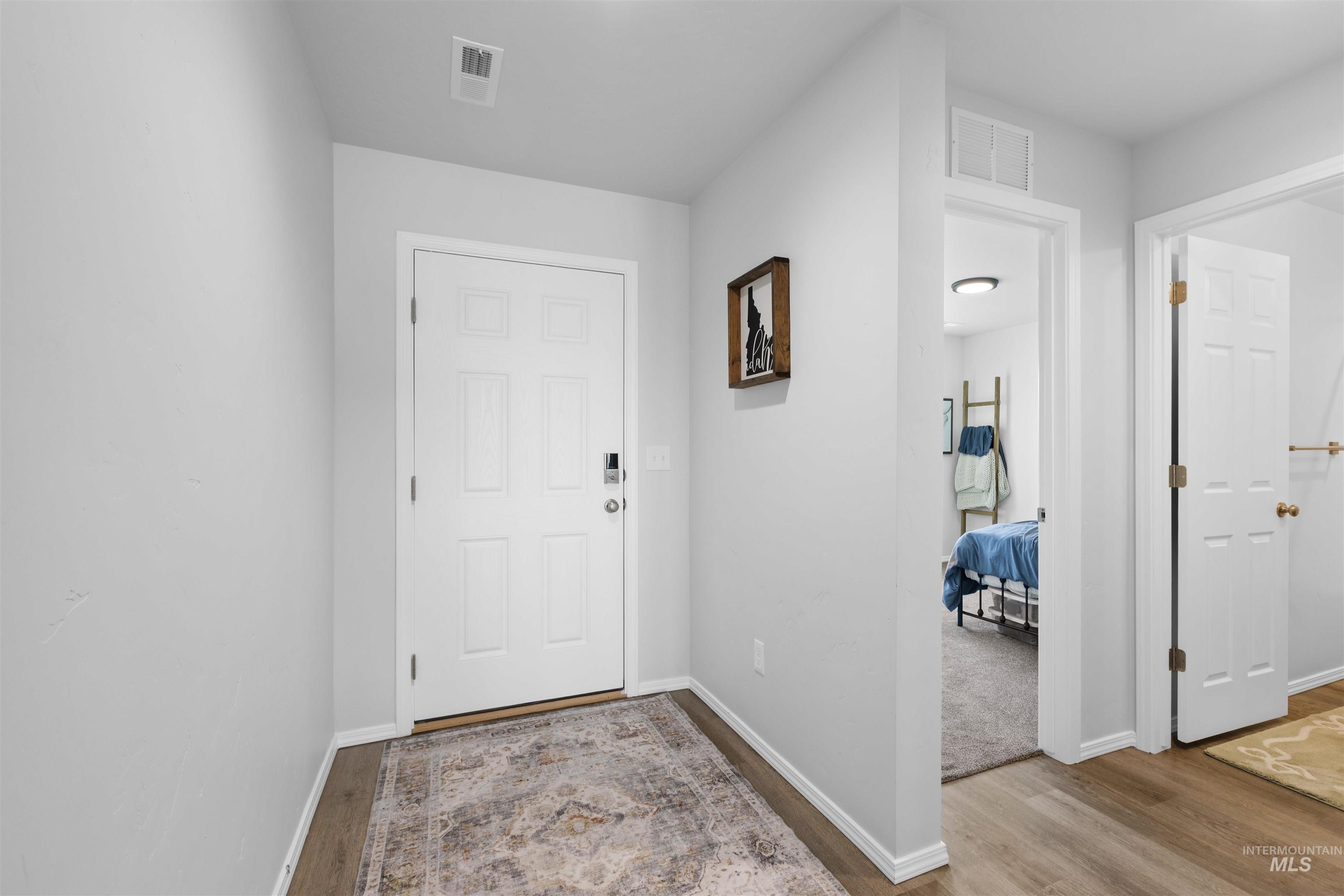 12322 Genevieve St, Caldwell, Idaho 83607, 3 Bedrooms, 2 Bathrooms, Residential For Sale, Price $419,900,MLS 98987898