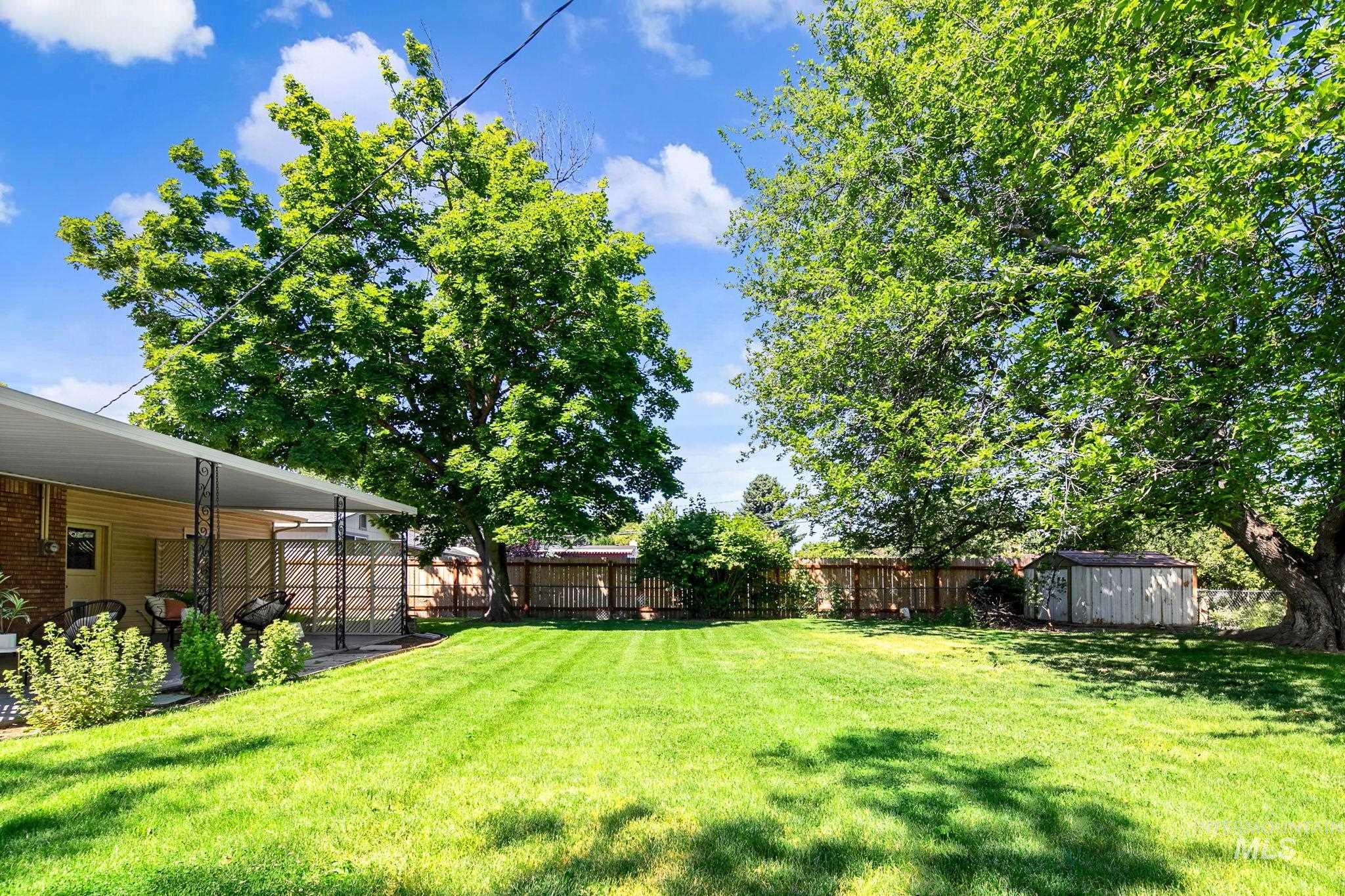 5910 W Flamingo Dr, Boise, Idaho 83704, 3 Bedrooms, 1.5 Bathrooms, Residential For Sale, Price $449,000,MLS 98987899