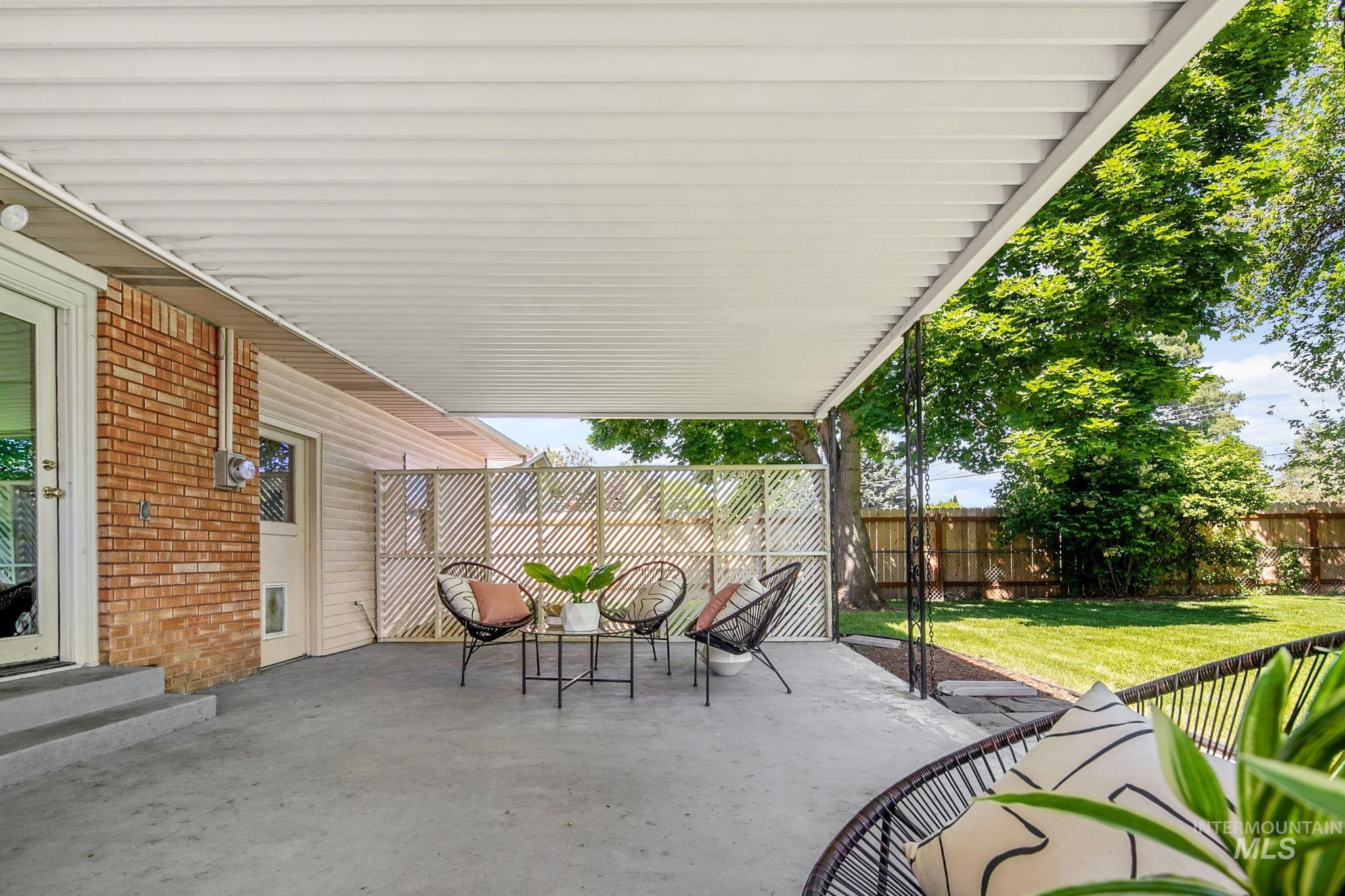 5910 W Flamingo Dr, Boise, Idaho 83704, 3 Bedrooms, 1.5 Bathrooms, Residential For Sale, Price $449,000,MLS 98987899