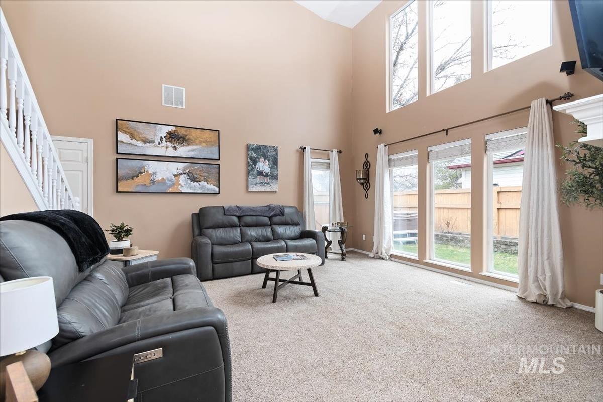 6124 N Tapestry Way, Boise, Idaho 83713, 4 Bedrooms, 2.5 Bathrooms, Residential For Sale, Price $649,000,MLS 98987904