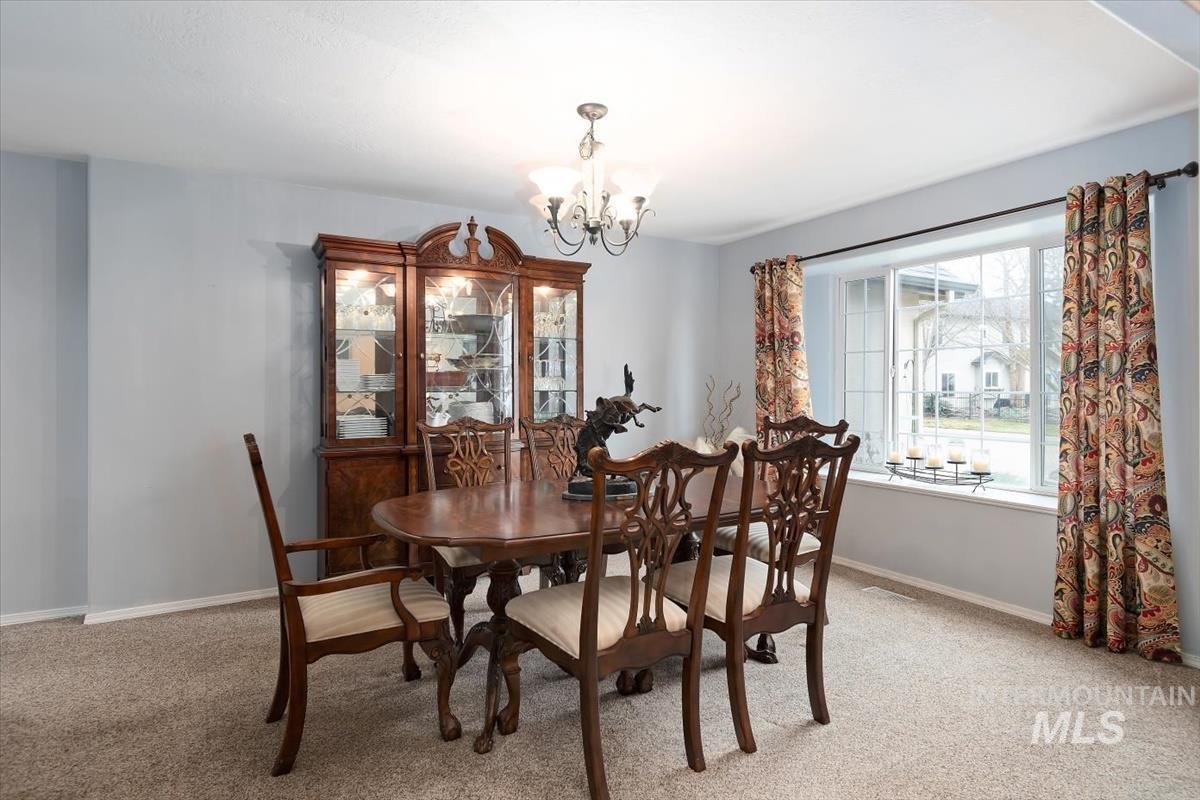 6124 N Tapestry Way, Boise, Idaho 83713, 4 Bedrooms, 2.5 Bathrooms, Residential For Sale, Price $649,000,MLS 98987904
