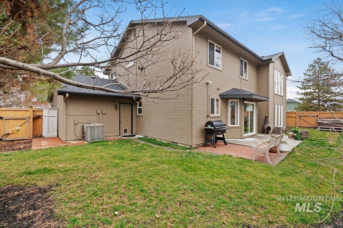 6124 N Tapestry Way, Boise, Idaho 83713, 4 Bedrooms, 2.5 Bathrooms, Residential For Sale, Price $649,000,MLS 98987904