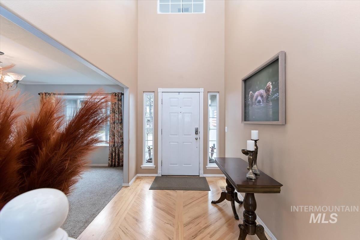 6124 N Tapestry Way, Boise, Idaho 83713, 4 Bedrooms, 2.5 Bathrooms, Residential For Sale, Price $649,000,MLS 98987904