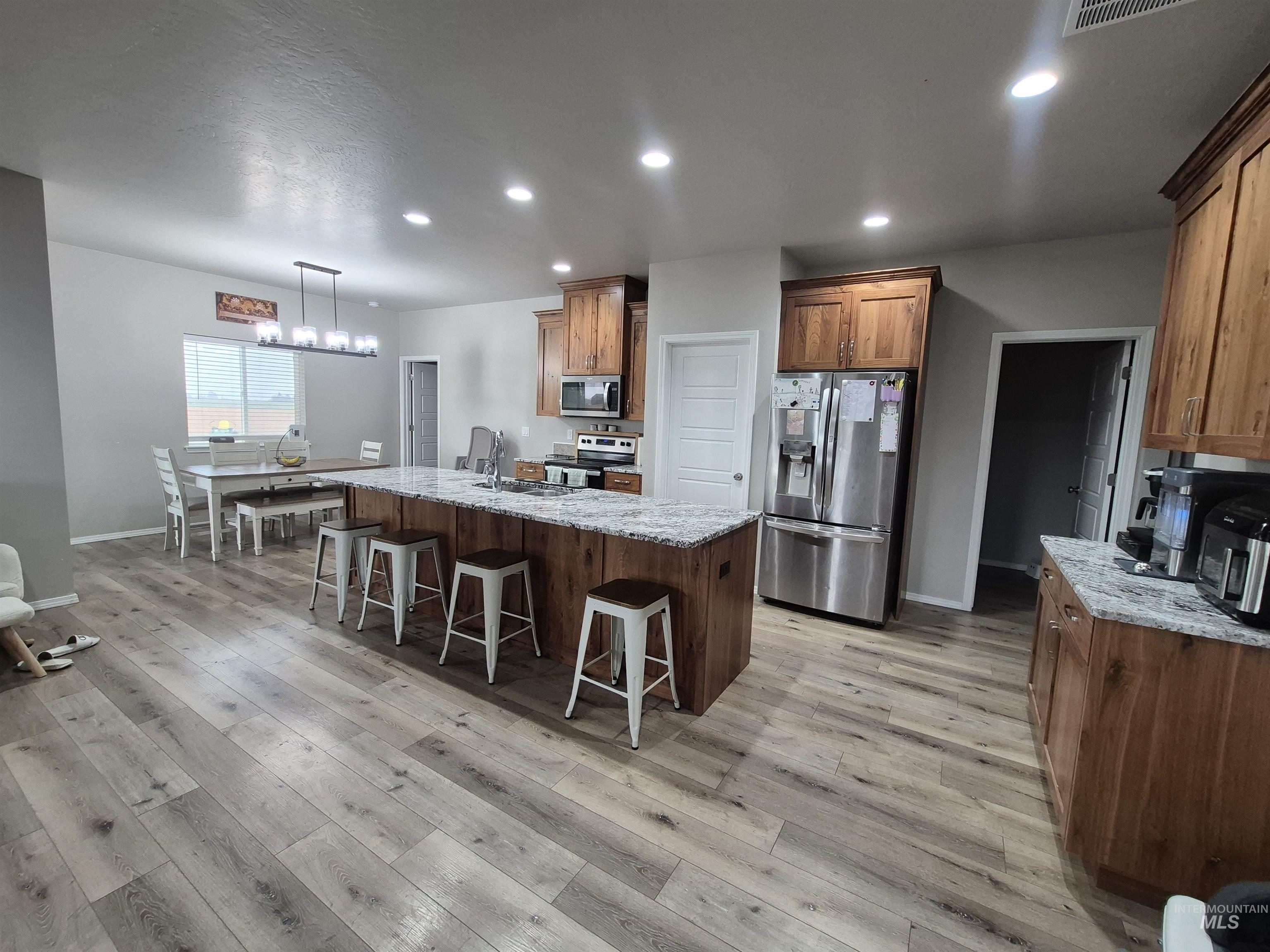 185 W 38 S, Jerome, Idaho 83338, 4 Bedrooms, 2.5 Bathrooms, Residential For Sale, Price $599,900, 98987906