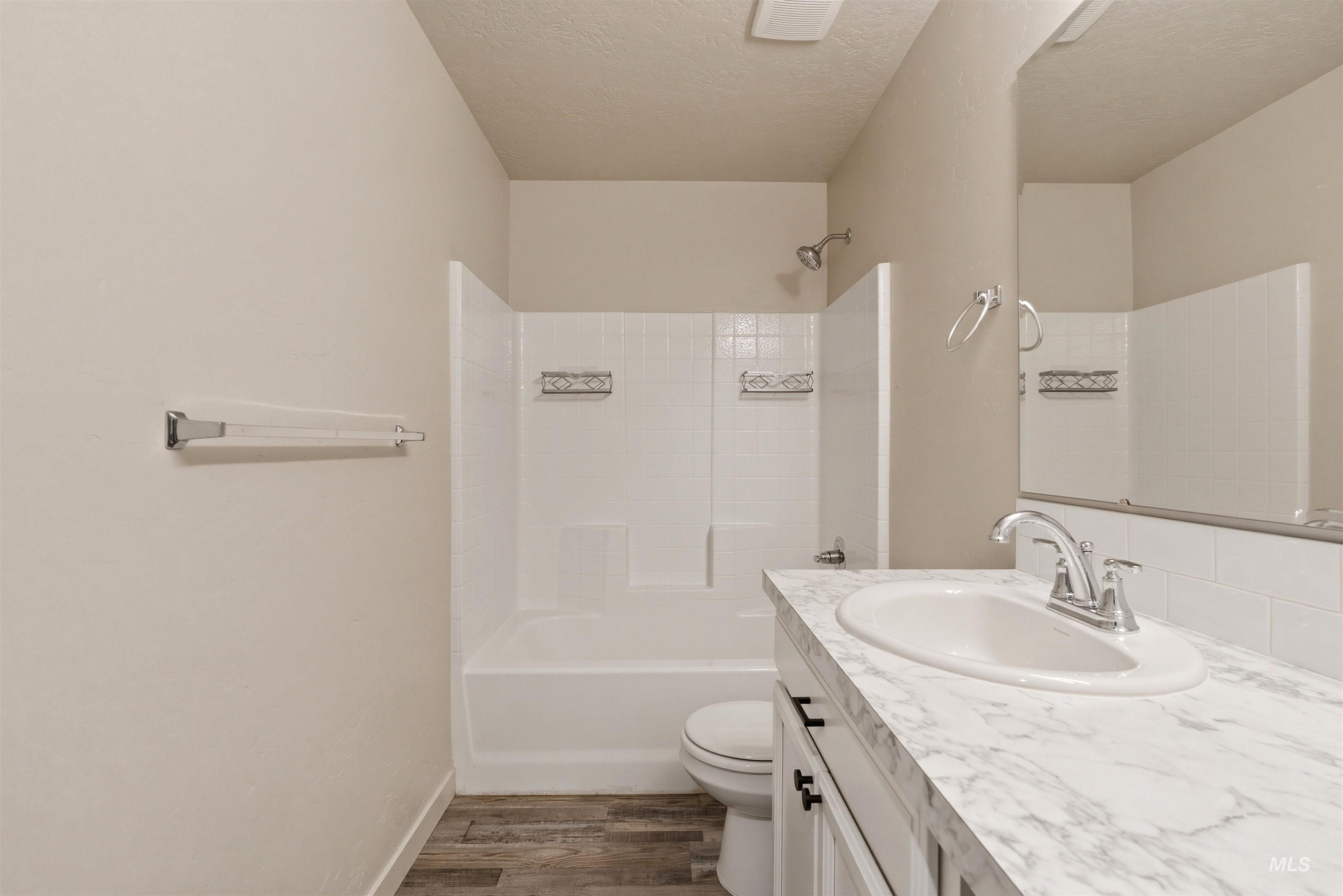 10288 Scout Ridge St, Nampa, Idaho 83687-5557, 3 Bedrooms, 2 Bathrooms, Residential For Sale, Price $374,900, 98987917