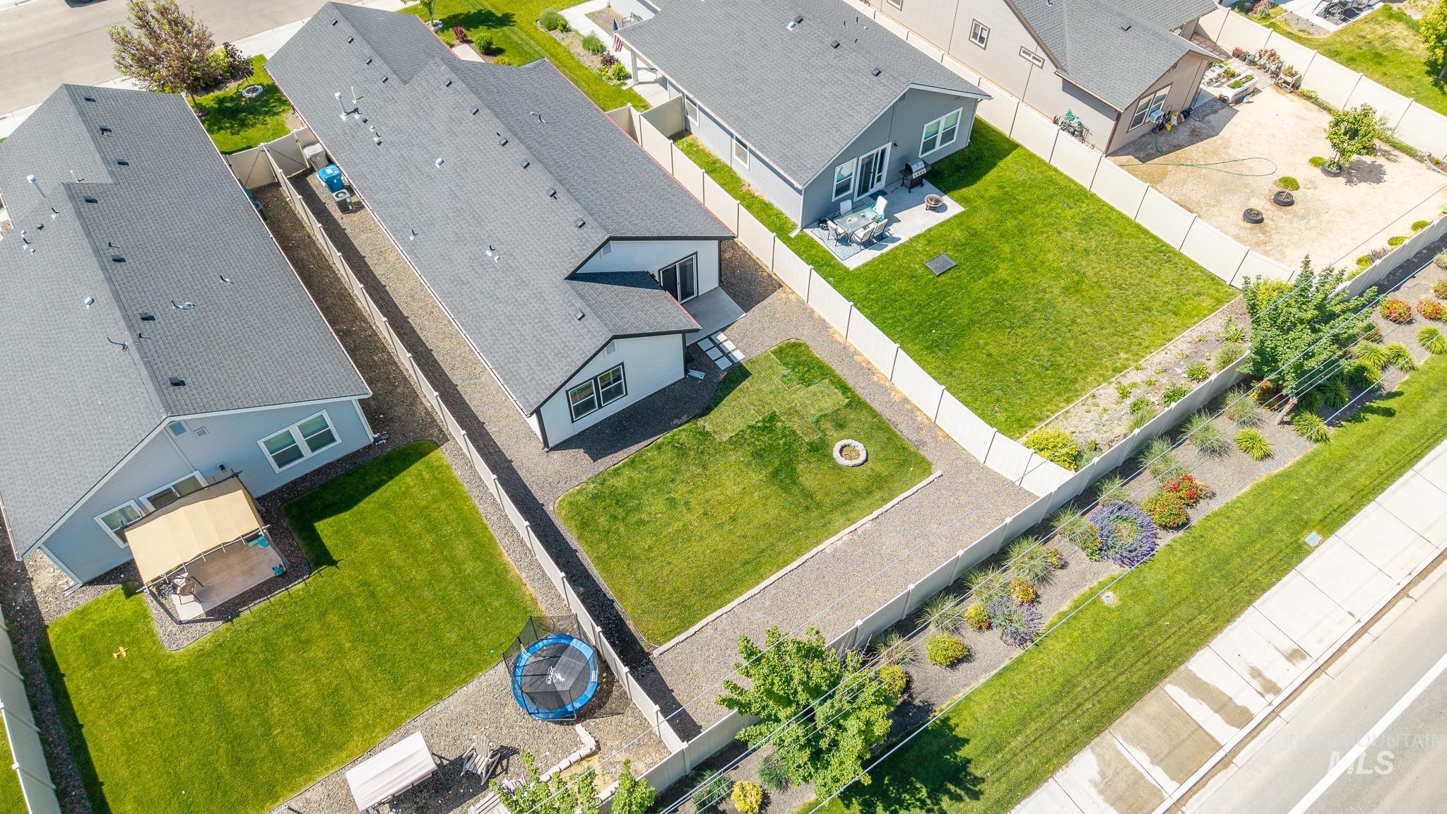 10288 Scout Ridge St, Nampa, Idaho 83687-5557, 3 Bedrooms, 2 Bathrooms, Residential For Sale, Price $374,900, 98987917