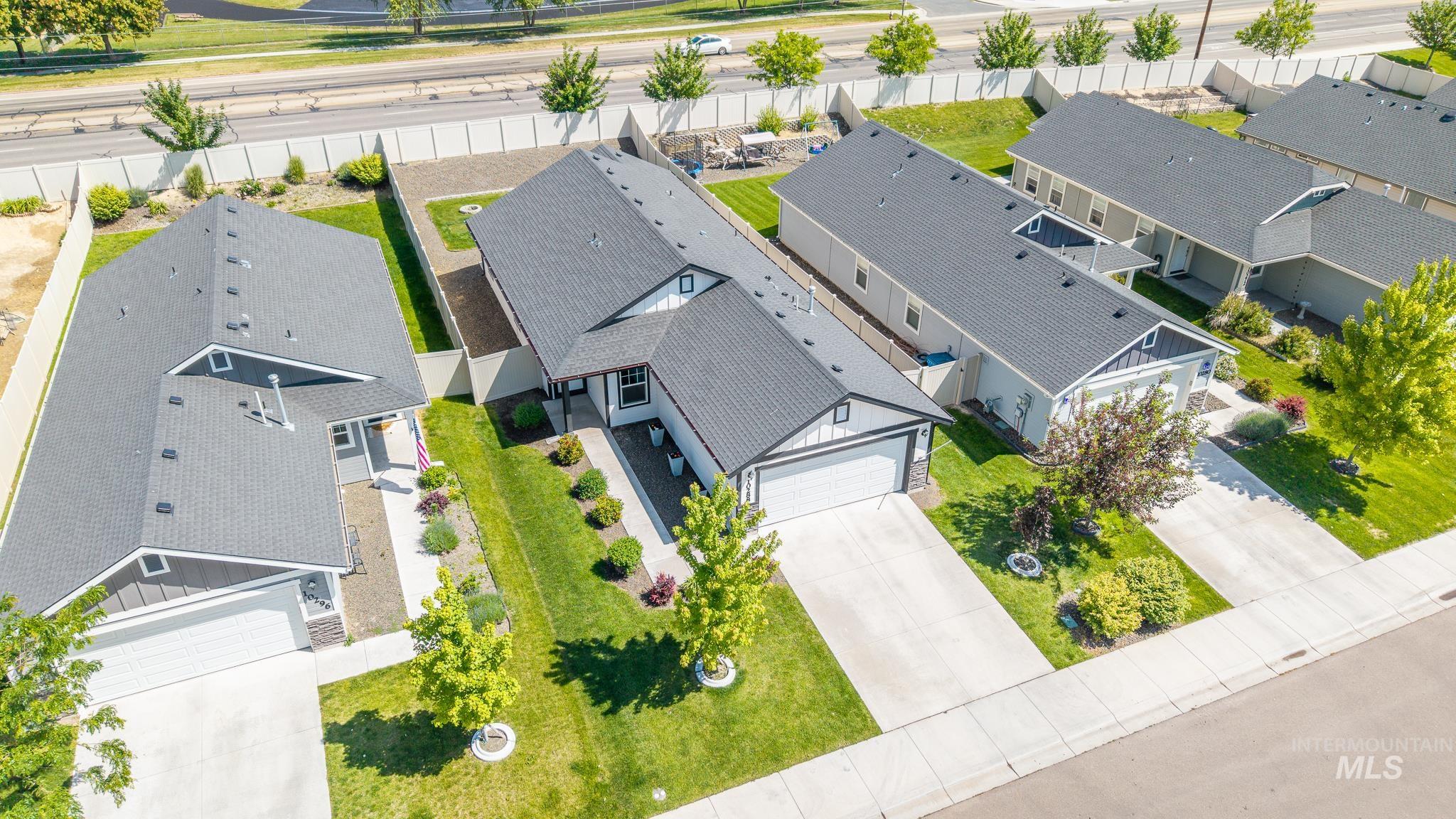 10288 Scout Ridge St, Nampa, Idaho 83687-5557, 3 Bedrooms, 2 Bathrooms, Residential For Sale, Price $374,900, 98987917