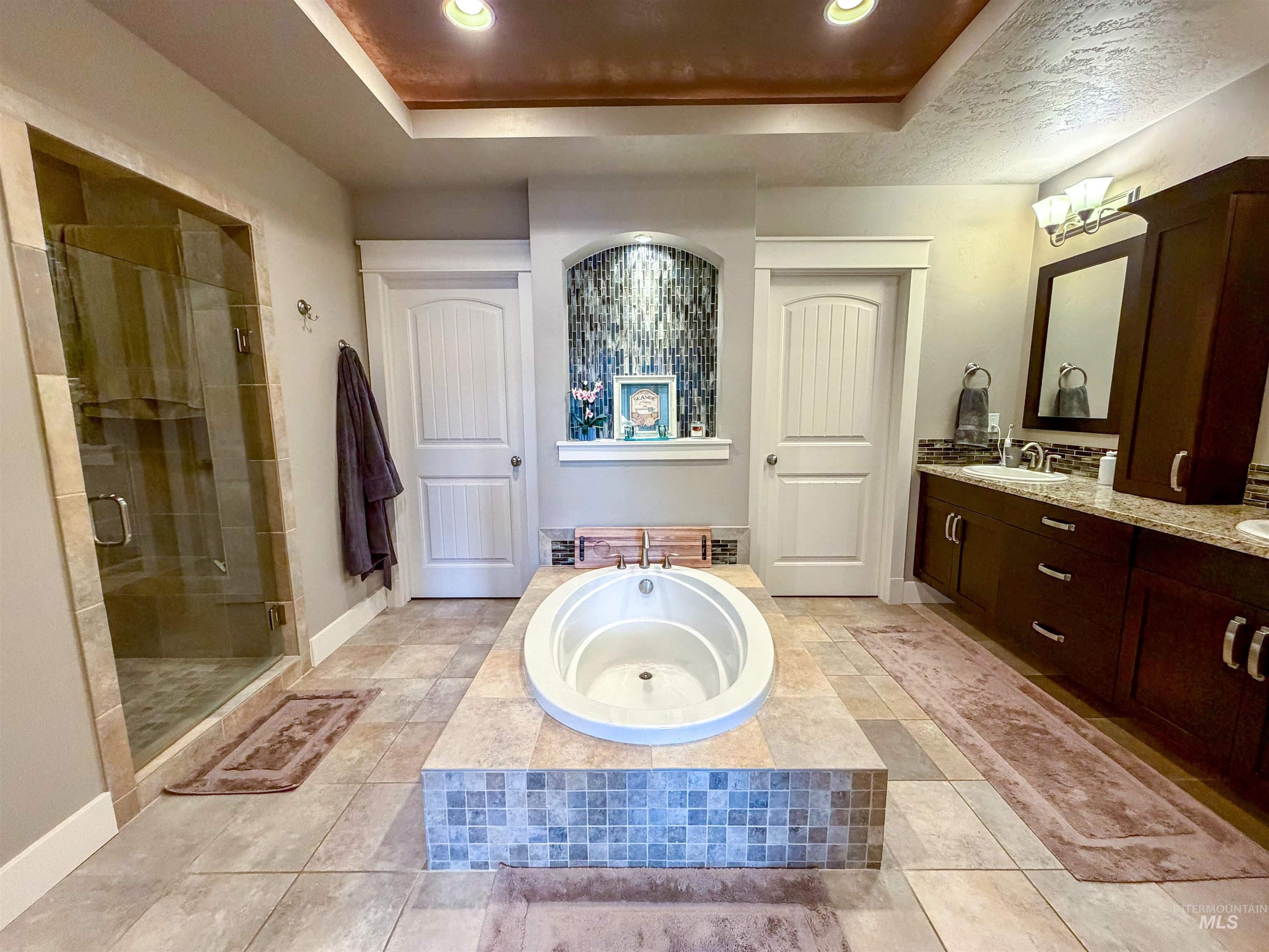 4228 S Marsala Ave., Meridian, Idaho 83642, 4 Bedrooms, 3.5 Bathrooms, Residential For Sale, Price $879,000, 98987919