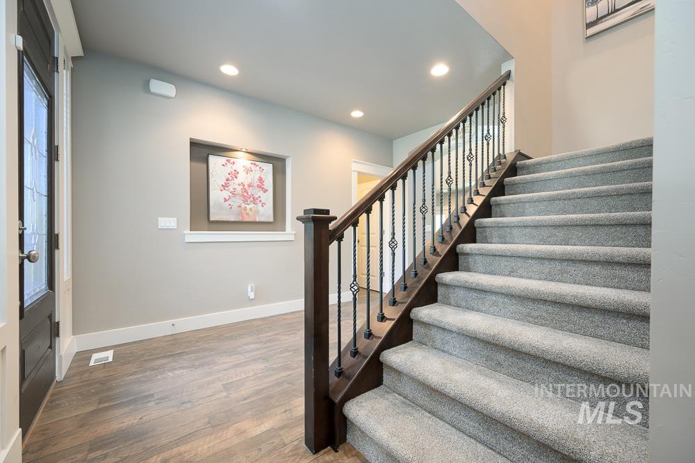 4228 S Marsala Ave., Meridian, Idaho 83642, 4 Bedrooms, 3.5 Bathrooms, Residential For Sale, Price $879,000, 98987919