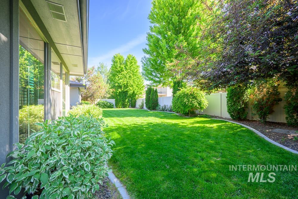 4228 S Marsala Ave., Meridian, Idaho 83642, 4 Bedrooms, 3.5 Bathrooms, Residential For Sale, Price $879,000, 98987919