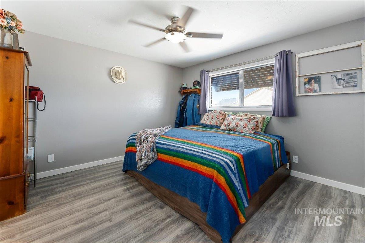 574 W 100 N, Paul, Idaho 83347, 2 Bedrooms, Residential For Sale, Price $400,000, 98987920