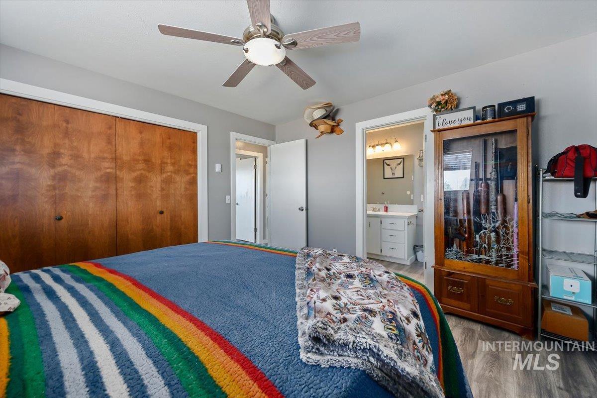 574 W 100 N, Paul, Idaho 83347, 2 Bedrooms, Residential For Sale, Price $400,000, 98987920