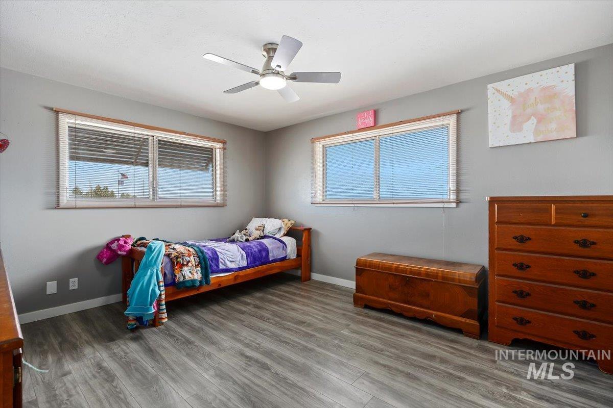 574 W 100 N, Paul, Idaho 83347, 2 Bedrooms, Residential For Sale, Price $400,000, 98987920