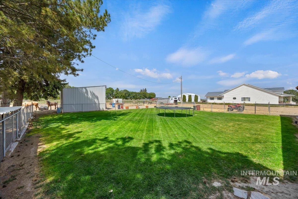 574 W 100 N, Paul, Idaho 83347, 2 Bedrooms, Residential For Sale, Price $400,000, 98987920