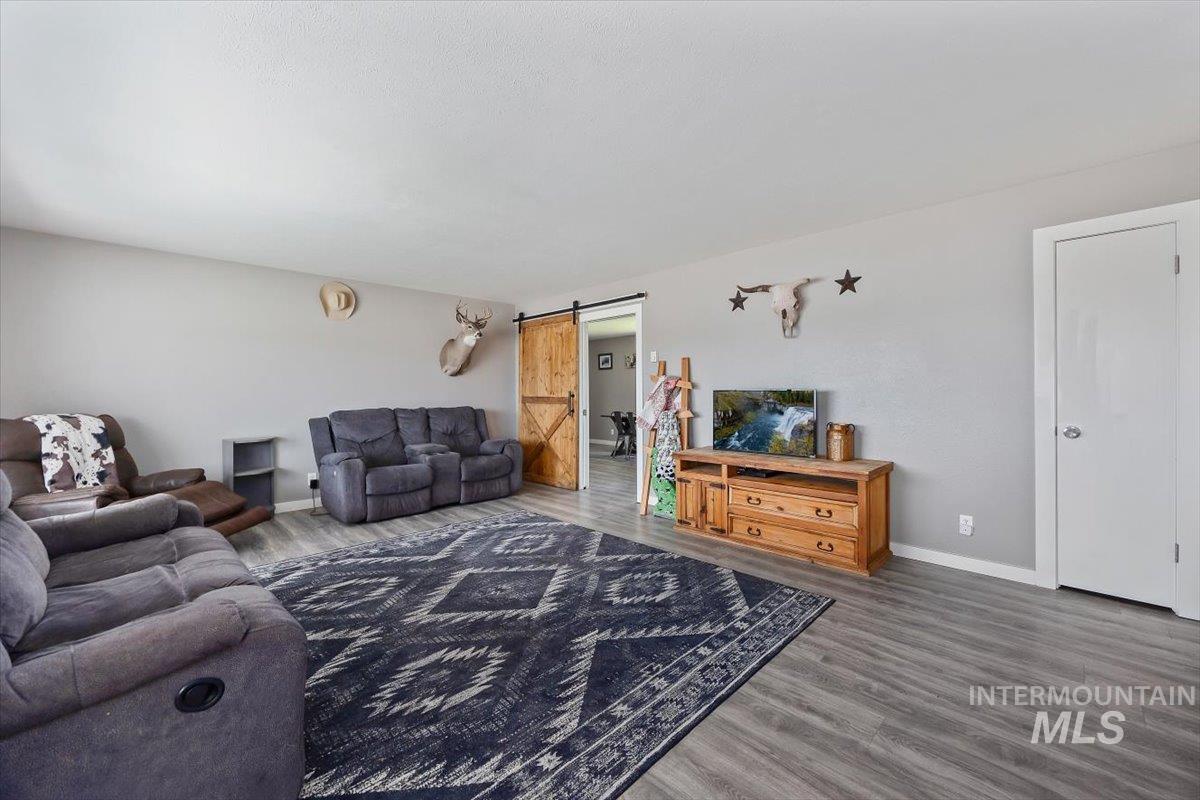 574 W 100 N, Paul, Idaho 83347, 2 Bedrooms, Residential For Sale, Price $400,000, 98987920