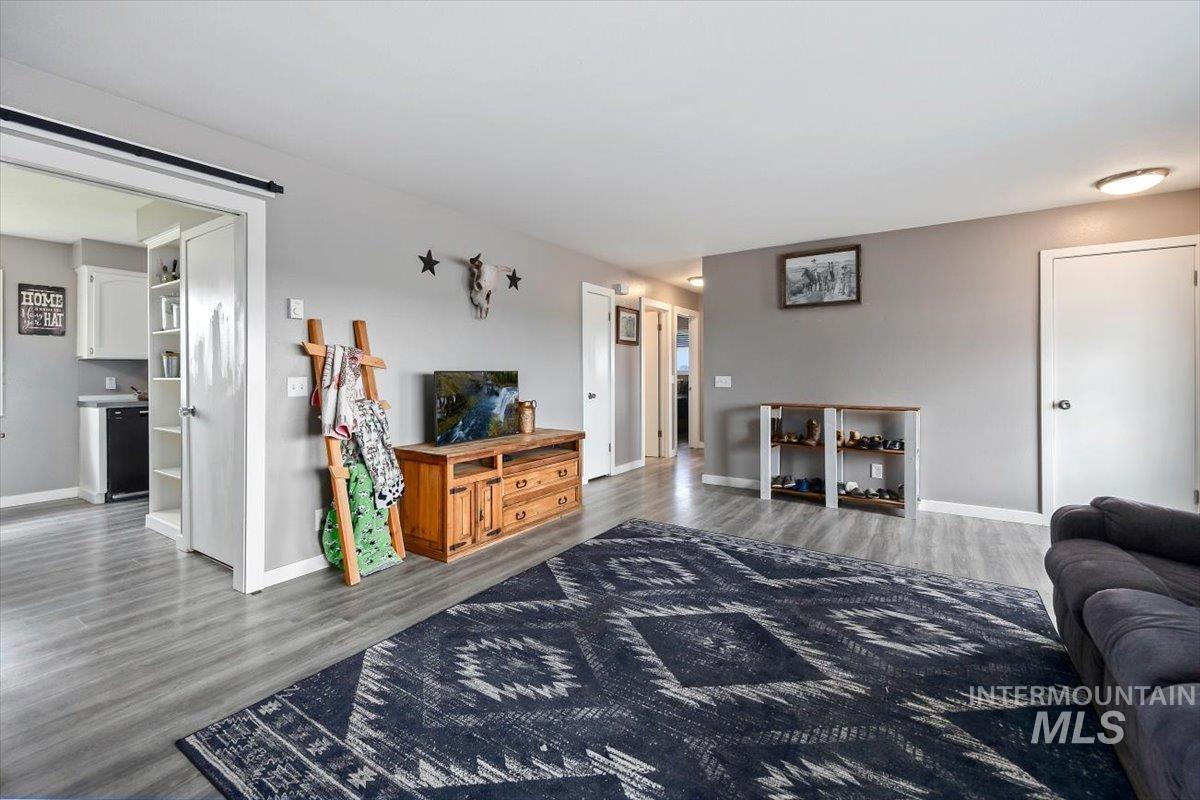 574 W 100 N, Paul, Idaho 83347, 2 Bedrooms, Residential For Sale, Price $400,000, 98987920