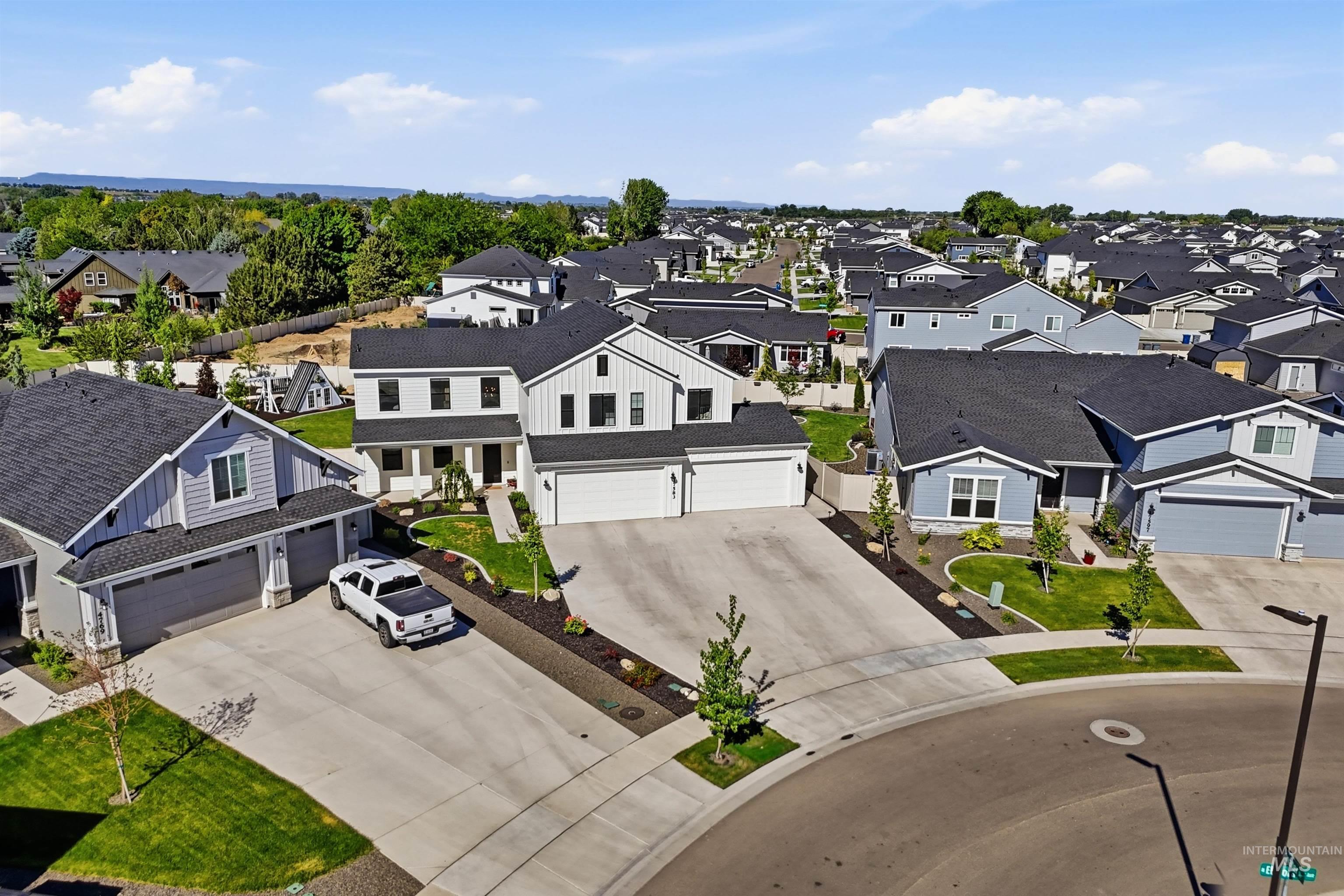 17583 N El Dorado Ave, Nampa, Idaho 83686, 5 Bedrooms, 3.5 Bathrooms, Residential For Sale, Price $840,000, 98987921