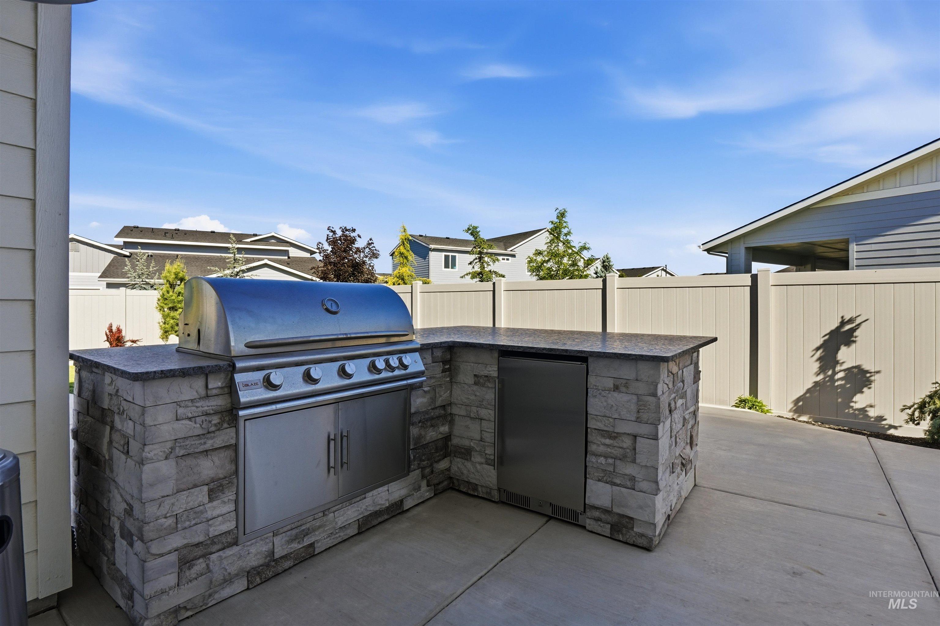 17583 N El Dorado Ave, Nampa, Idaho 83686, 5 Bedrooms, 3.5 Bathrooms, Residential For Sale, Price $840,000, 98987921