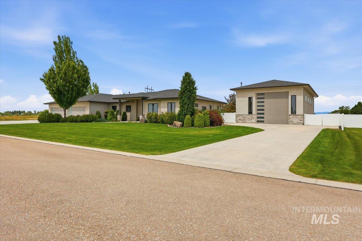 2978 S Elevation Pl, Nampa, Idaho 83687, 4 Bedrooms, 4.5 Bathrooms, Residential For Sale, Price $1,149,900, 98987923
