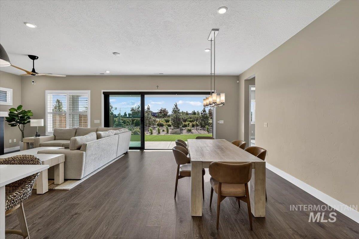 11891 W Maygrass Ln, Kuna, Idaho 83634, 3 Bedrooms, 2.5 Bathrooms, Residential For Sale, Price $789,000, 98987924