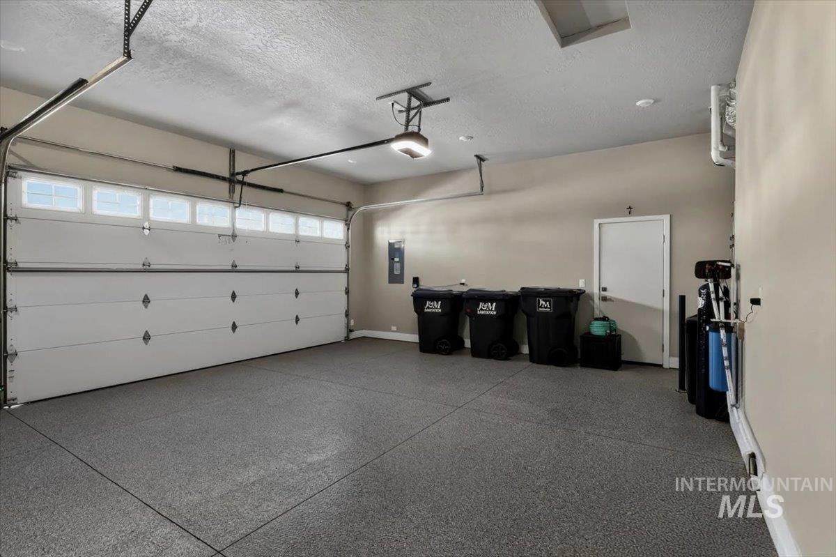 11891 W Maygrass Ln, Kuna, Idaho 83634, 3 Bedrooms, 2.5 Bathrooms, Residential For Sale, Price $789,000, 98987924
