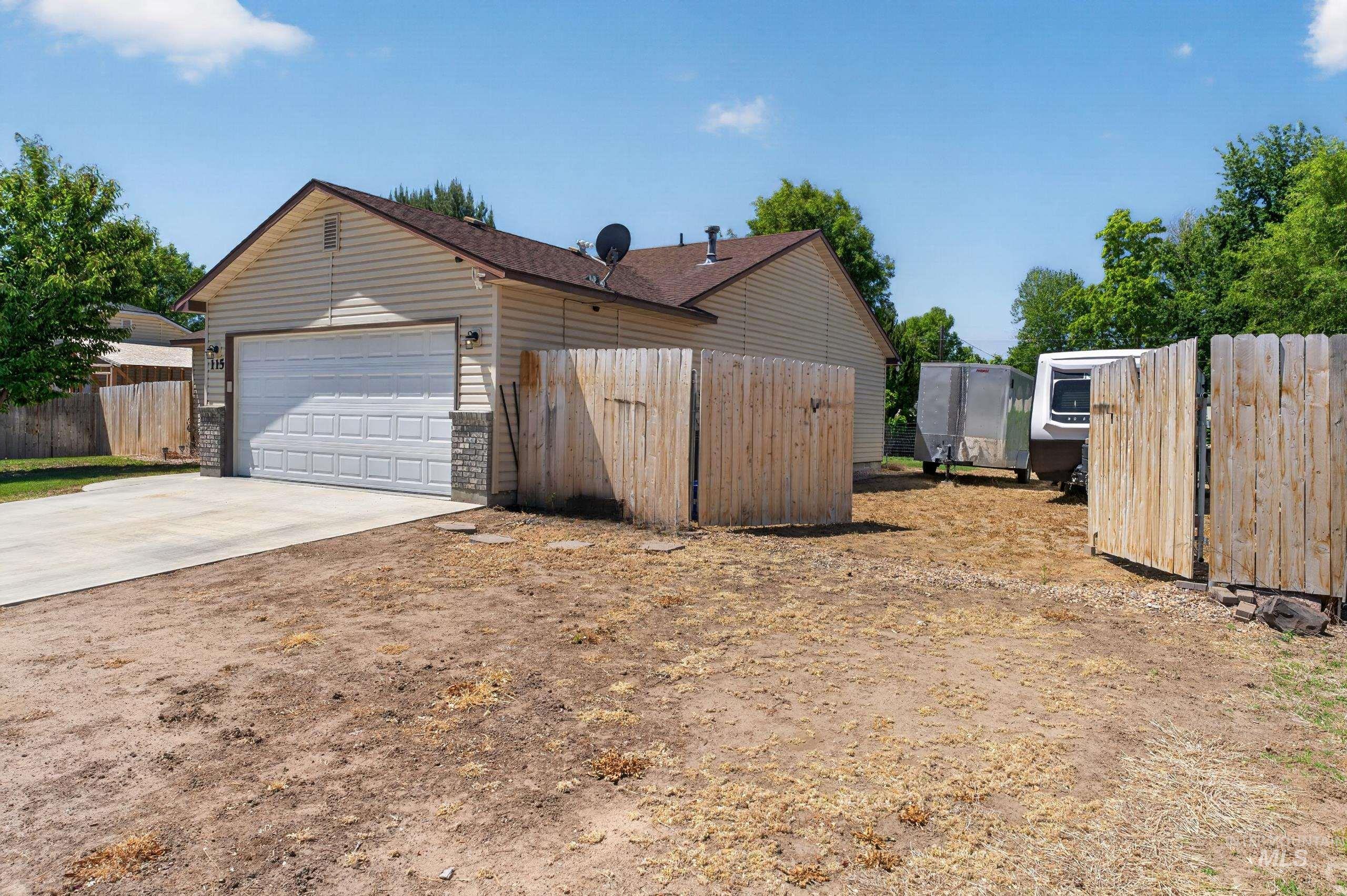 115 Silver Sage Pl, Homedale, Idaho 83628, 3 Bedrooms, 2 Bathrooms, Residential For Sale, Price $344,900, 98987925