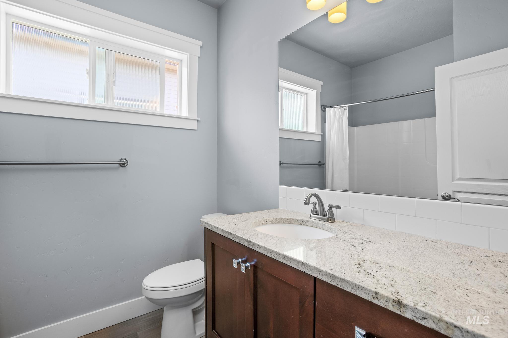 2681 E Rhyolite Ct., Nampa, Idaho 83686, 3 Bedrooms, 2 Bathrooms, Residential For Sale, Price $479,900,MLS 98987926