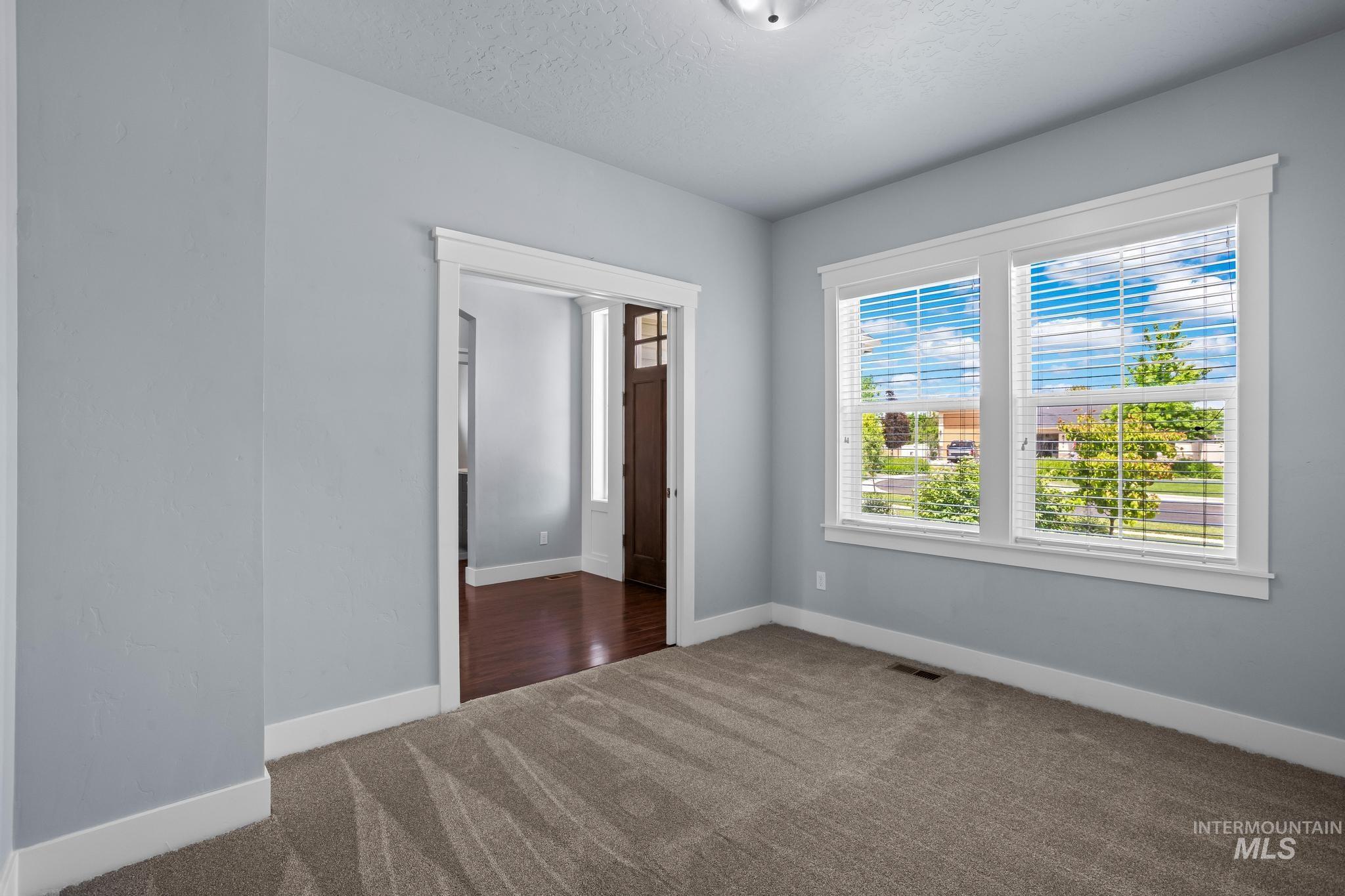 2681 E Rhyolite Ct., Nampa, Idaho 83686, 3 Bedrooms, 2 Bathrooms, Residential For Sale, Price $479,900,MLS 98987926