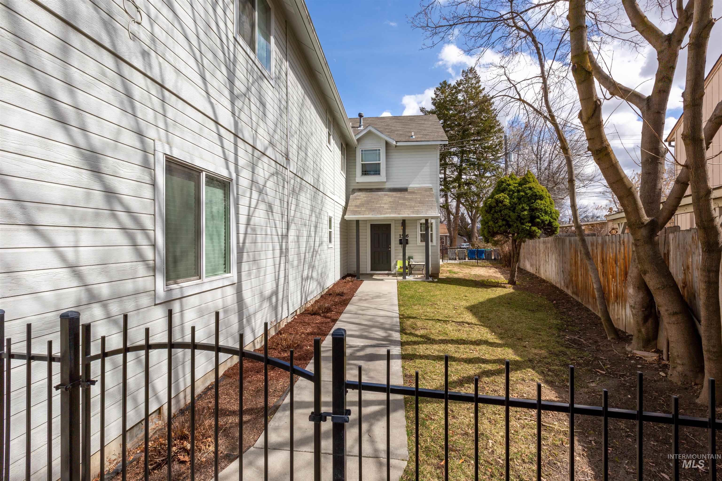 1514/1516 S Manitou Ave, Boise, Idaho 83706, 2 Bedrooms, 2.5 Bathrooms, Residential Income For Sale, Price $905,000, 98987927
