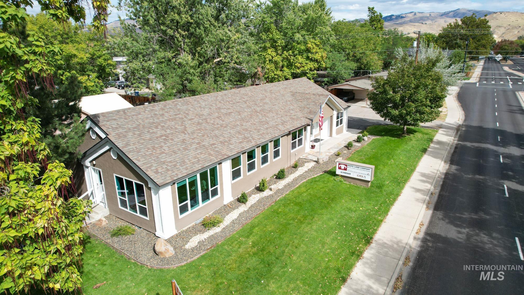 860 W Beacon St, Boise, Idaho 83706, Business/Commercial For Sale, Price $1,750,000, 98987931